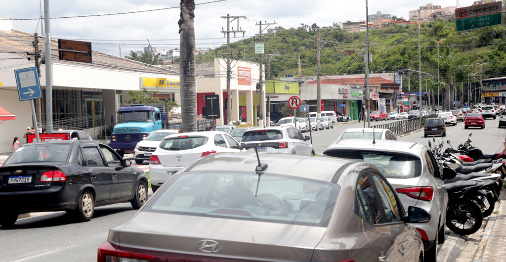 Intenção é melhorar a fluidez do trânsito e a rotatividade das vagas na avenida 31 de Março
