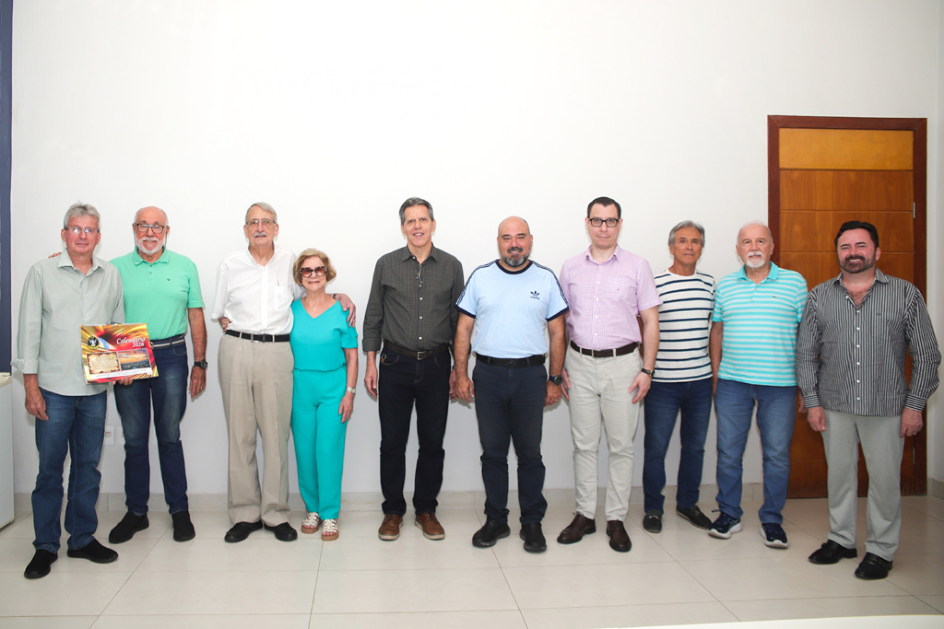 Hélio Sola Aro, presidente da Diretoria Executiva da FUA,recebeu Adilson Cézar, presidente do IHGGS; Luciano Viana, presidente do Gabinete de Leitura; e, Antônio Luiz Pontes, presidente da Academia Sorocabana de Letras, que estavam acompanhados de integrantes dessas entidades culturais da cidade