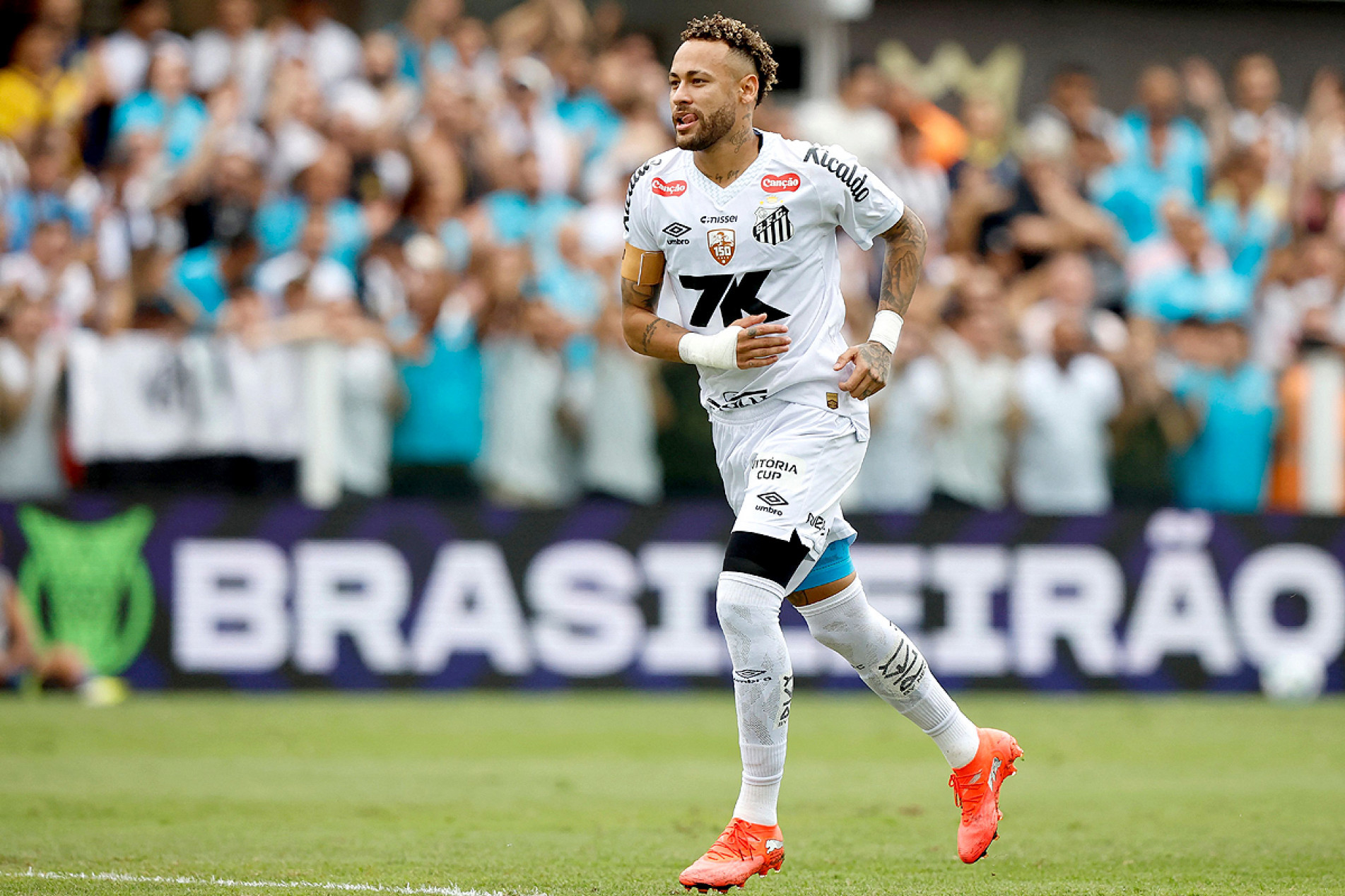 Atacante pretende recuperar o bom futebol e ir à Copa do Mundo deste ano
