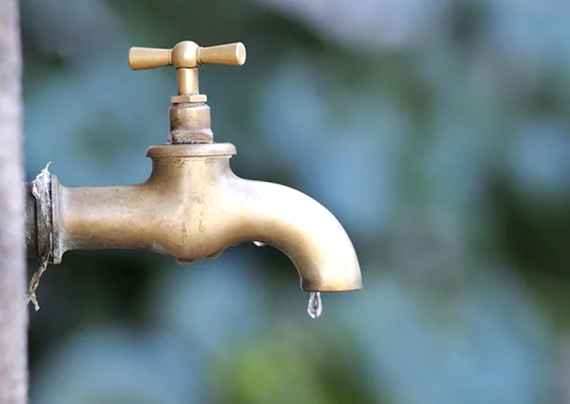 Reajuste na tarifa preocupa moradores em meio à escassez de água
