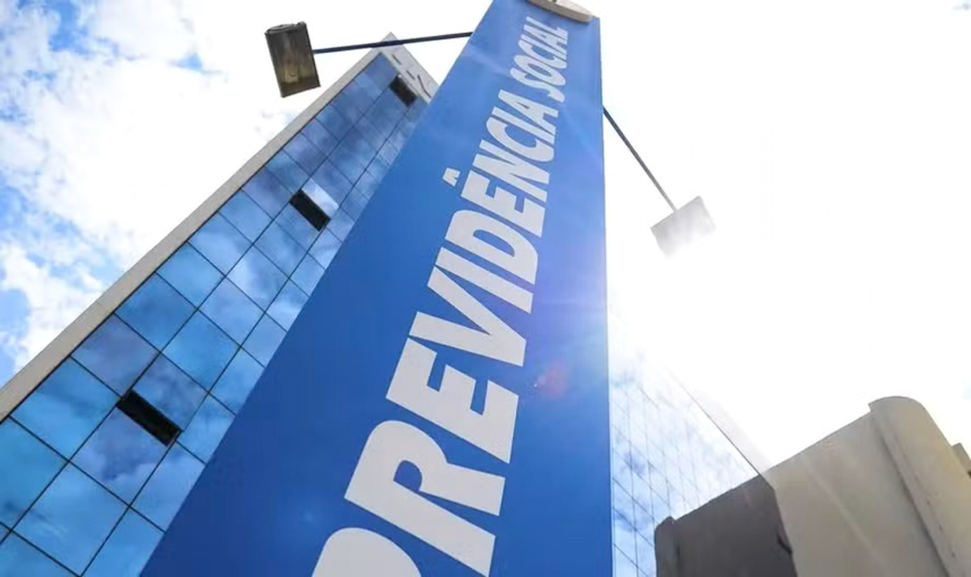 Aposentadorias acima do mínimo ainda terão valores corrigidos
