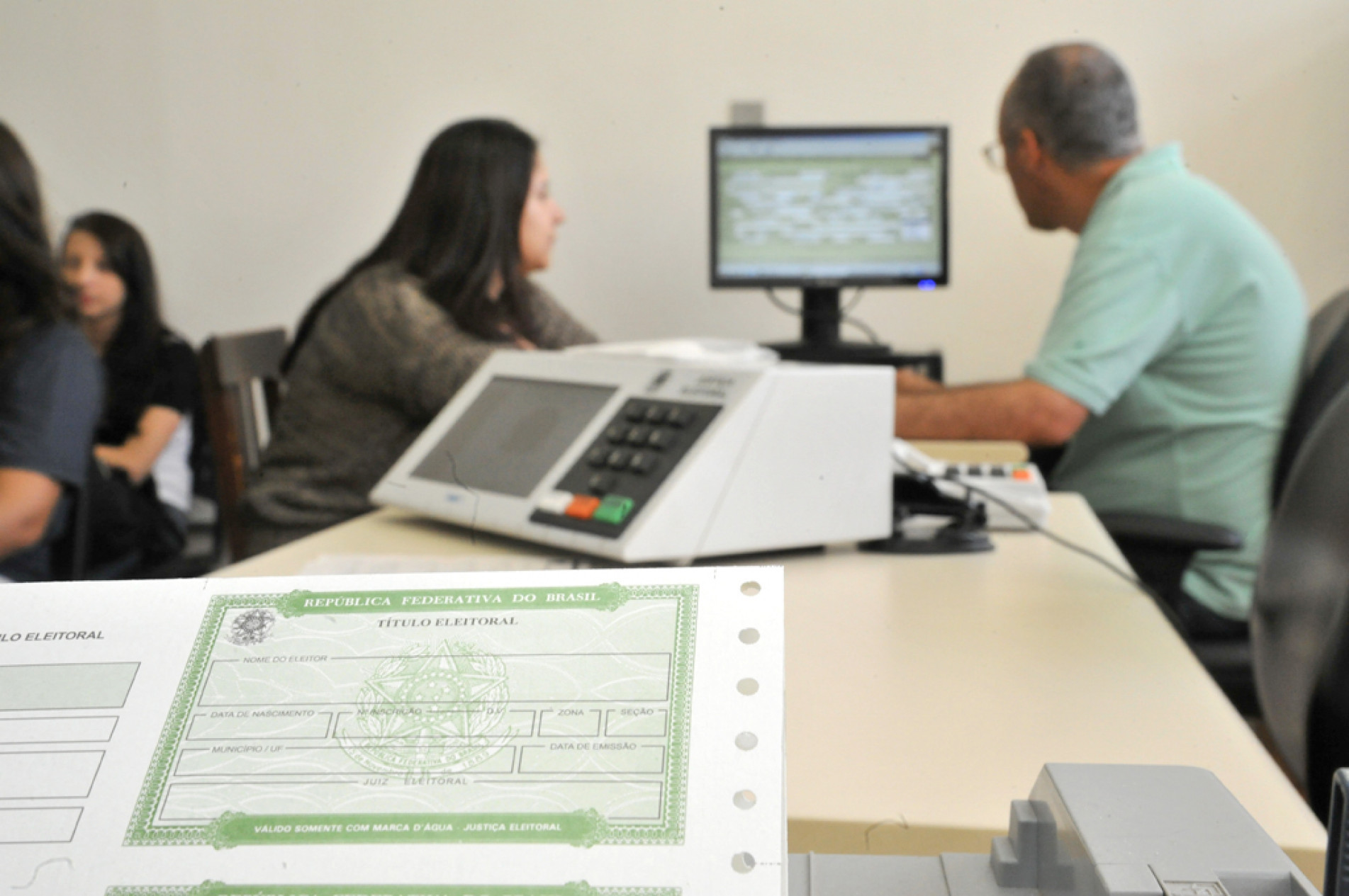 Eleitores devem ficar atentos às regras e aos canais de atendimento
para garantir participação nas eleições deste ano
