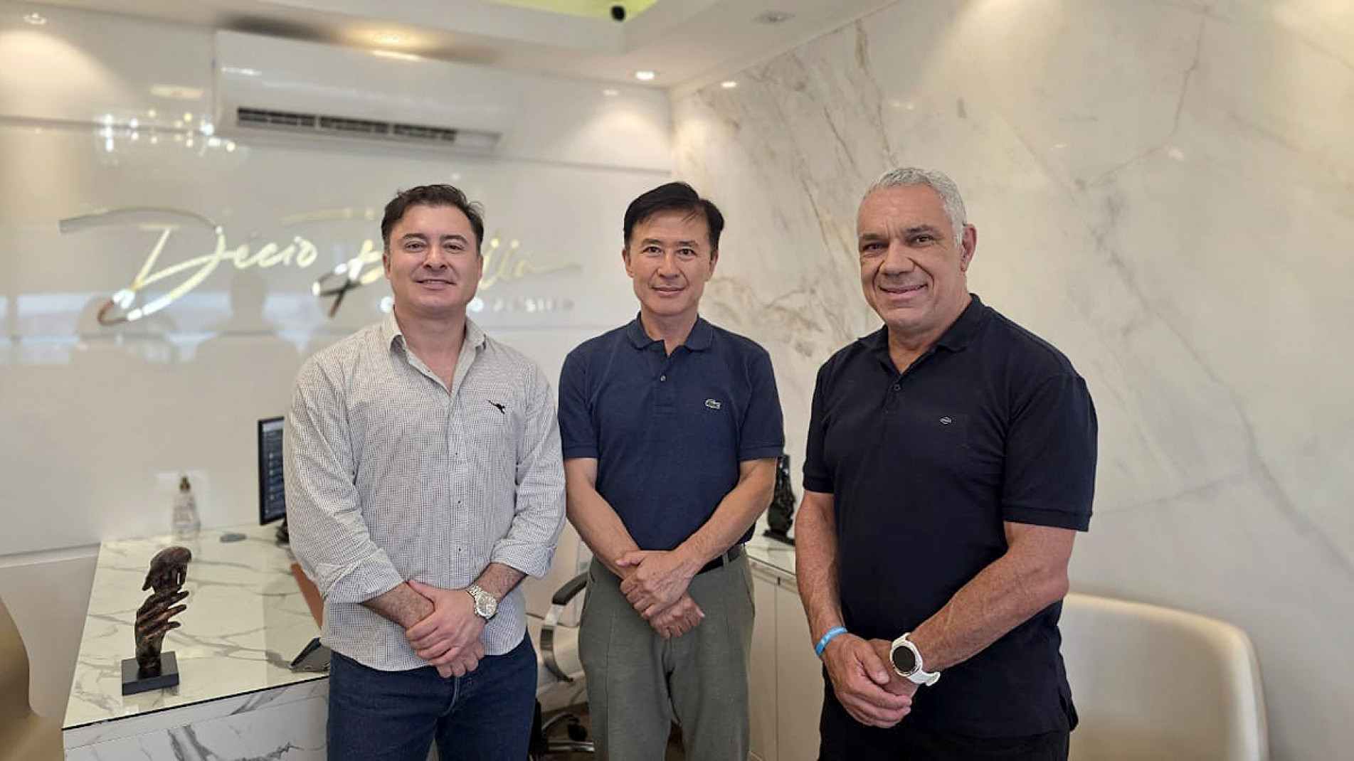 Décio Pereira, Yeo Jim Kin e Marcelo Ayres: 
convite para conhecer Kukkiwon
