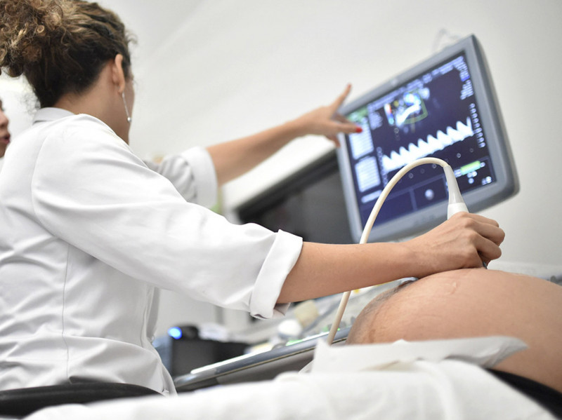 Casos de gravidez na adolescência diminuem 40 % em Sorocaba