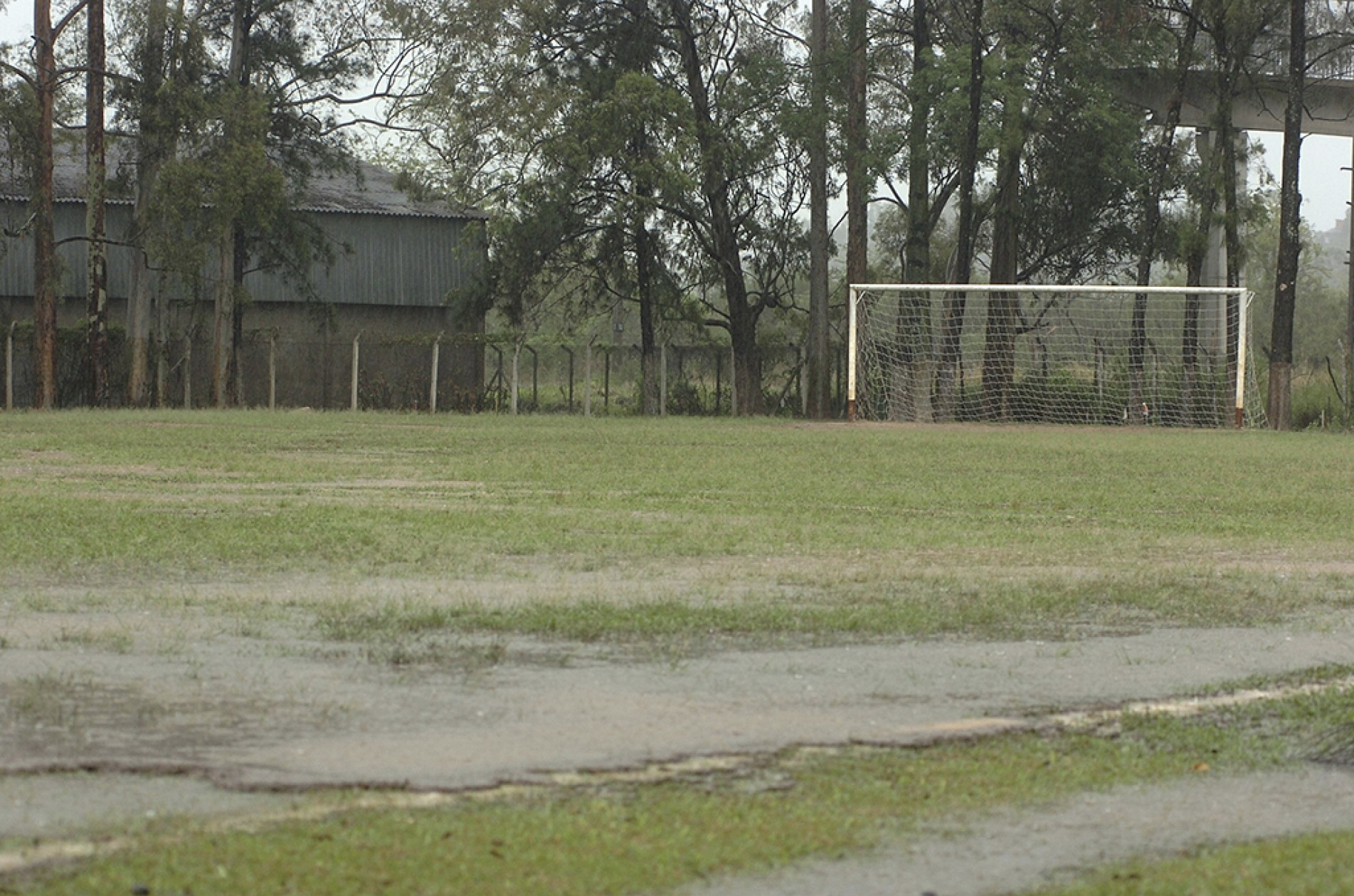 Campo do Centro Esportivo de Brigadeiro Tobias recebe ao menos três jogos
