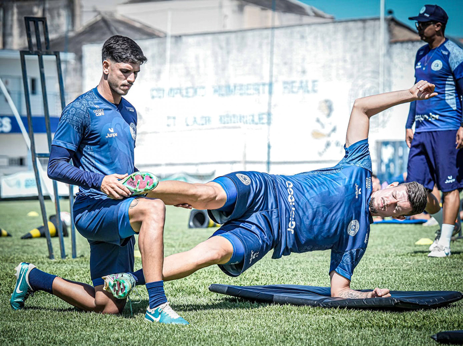 Jogadores também aprimoram a parte física para o compromisso desta noite: reagir é preciso