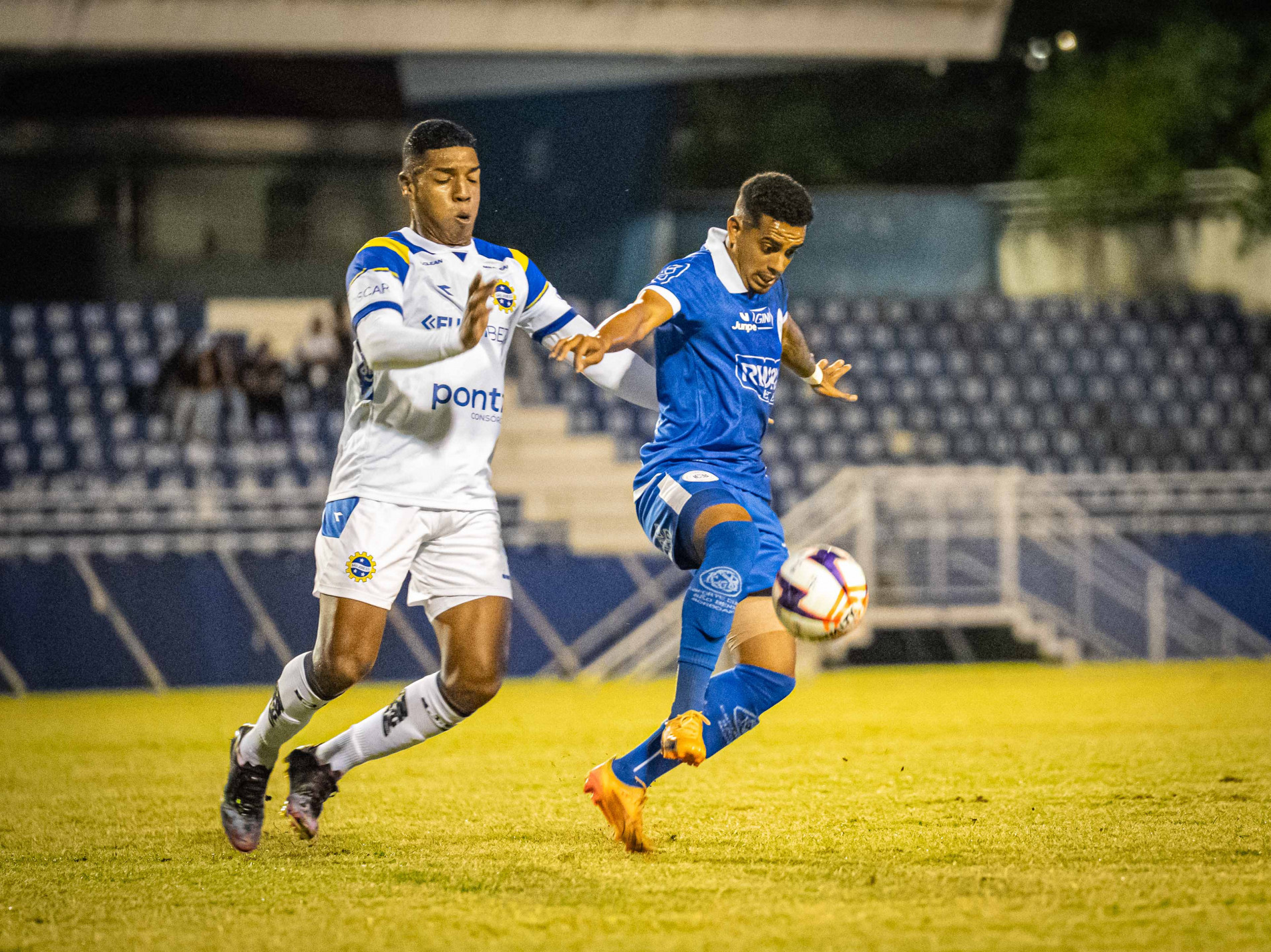O único gol foi marcado pelo atacante Rikelmi, aos 40 minutos do segundo tempo