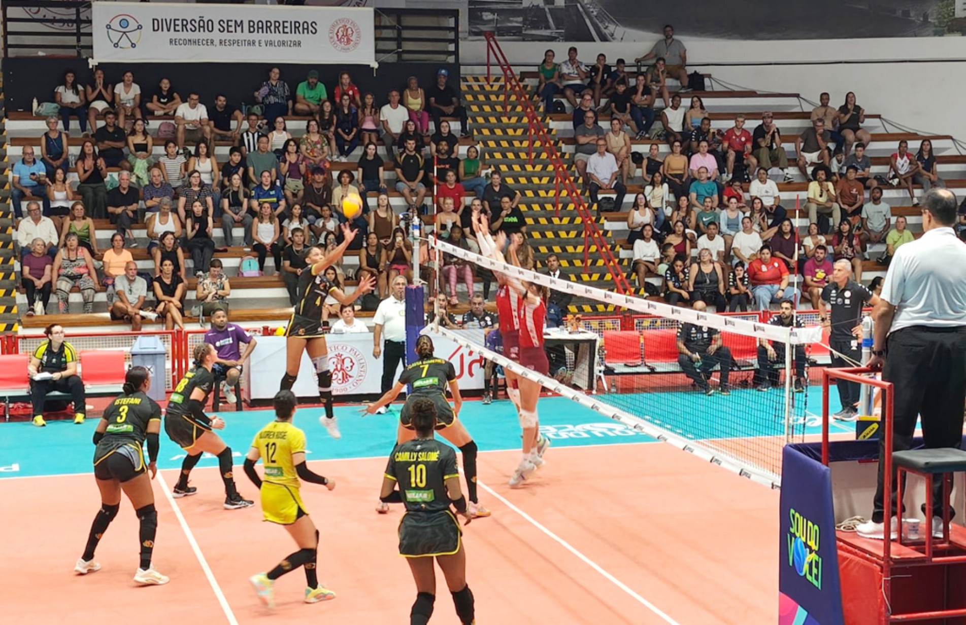 Na partida passada, equipe é superada pelo Paulistano/Barueri por 3 sets a 0