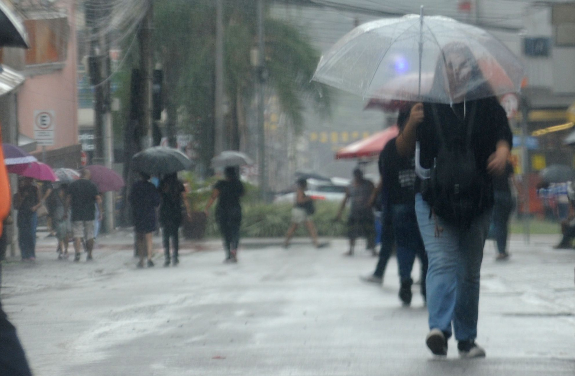 A previsão para o fim de semana na Região Metropolitana de Sorocaba segue com chuva