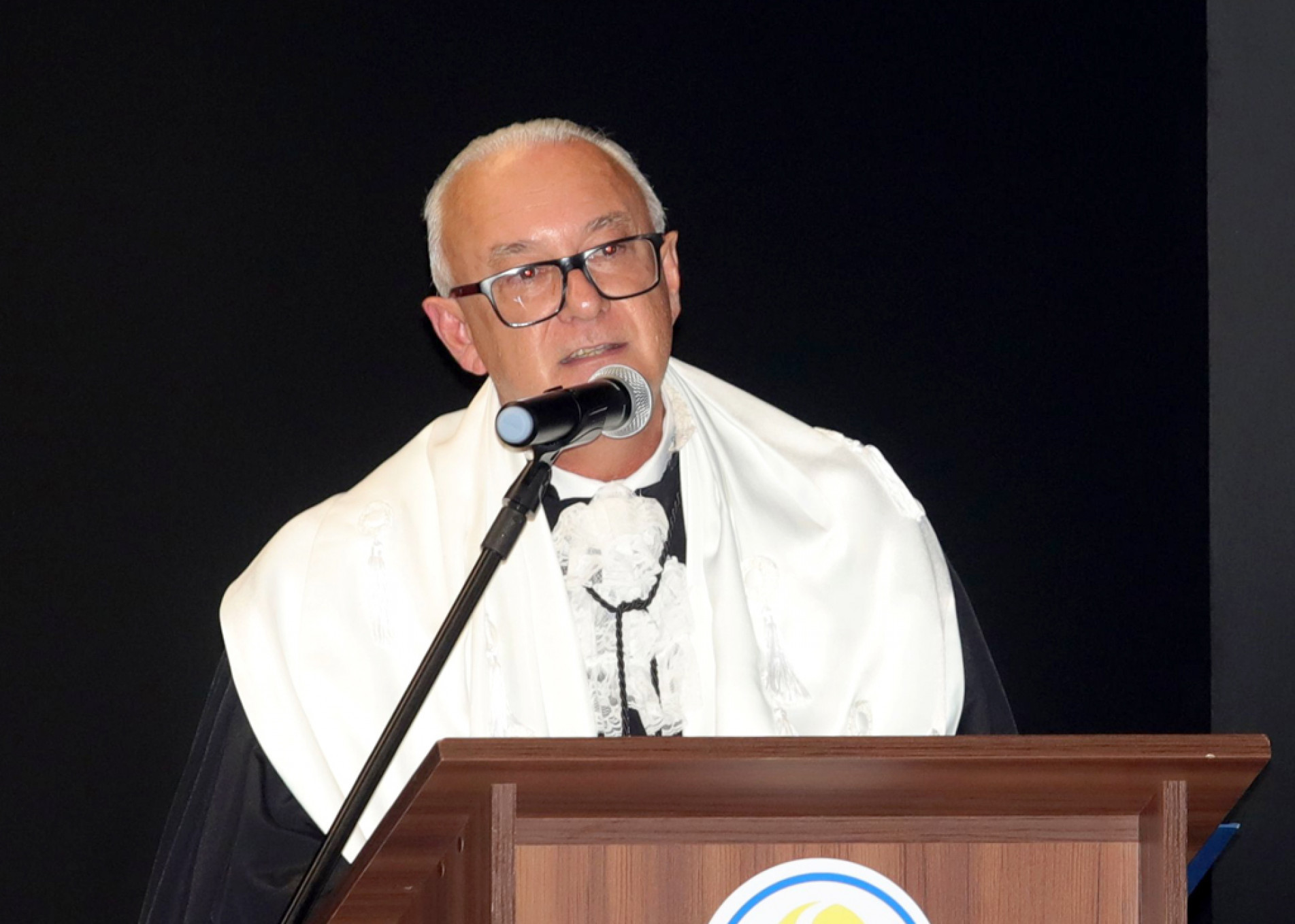 José Martins tomou posse ontem como reitor da Uniso em cerimônia na Cidade Universitária
