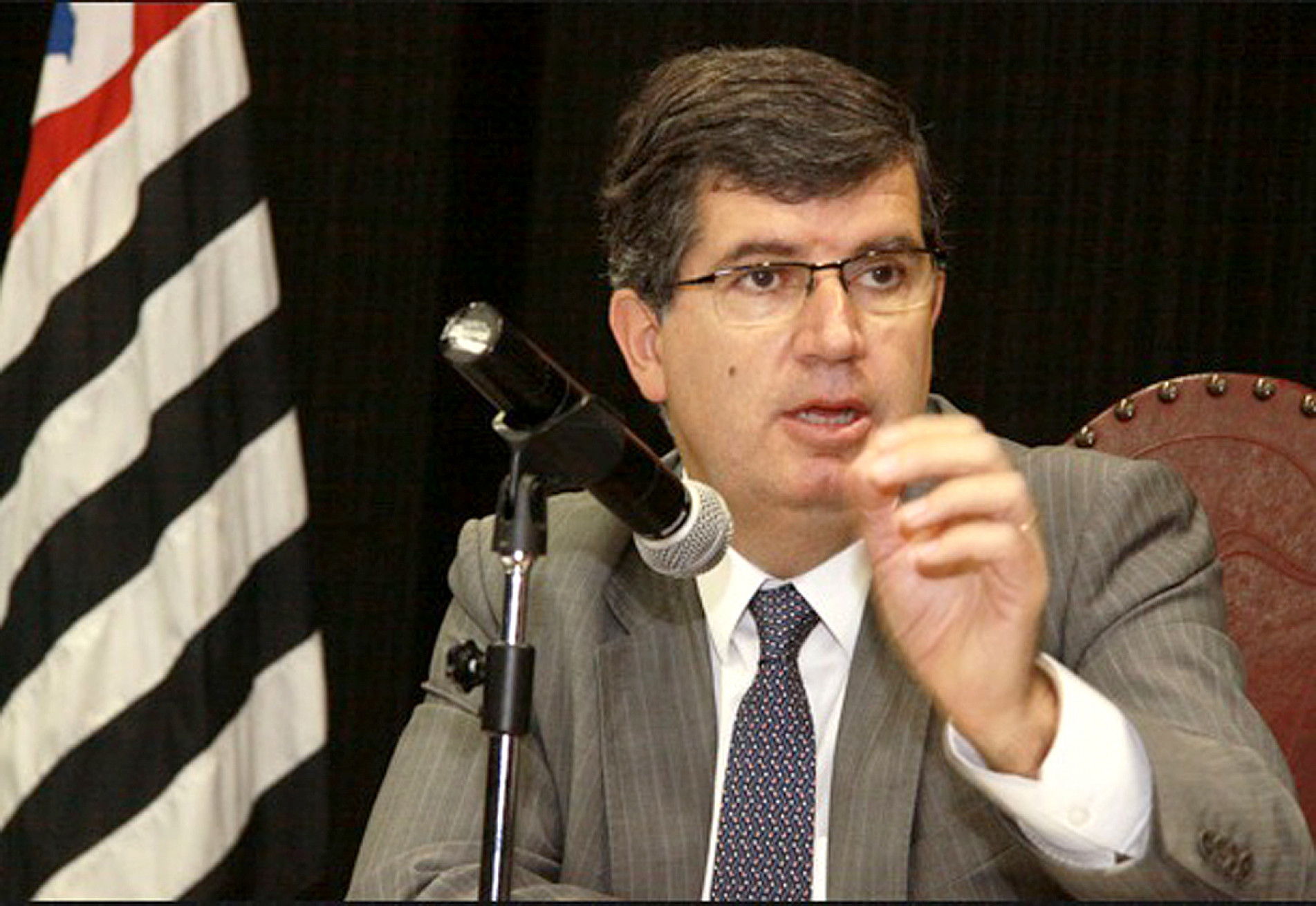 Francisco Loureiro tem pela frente 17,42 milhões de processos em andamento
