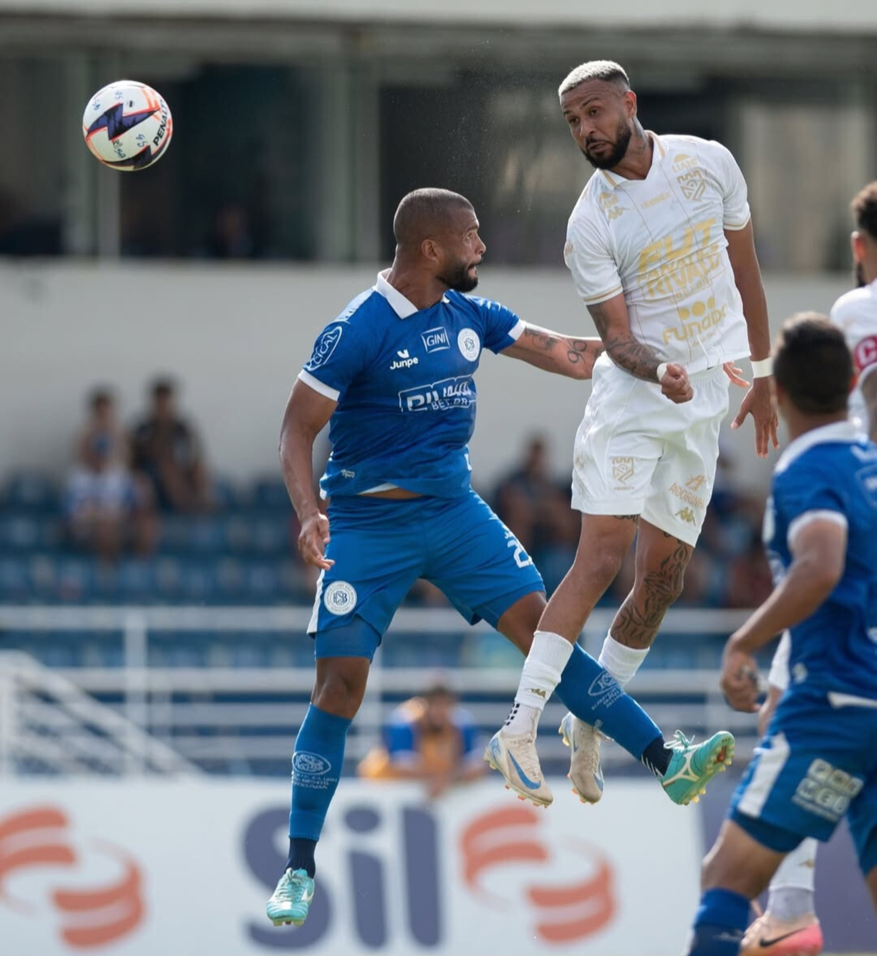 Mesmo jogando no CIC, equipe não aproveita as chances criadas
