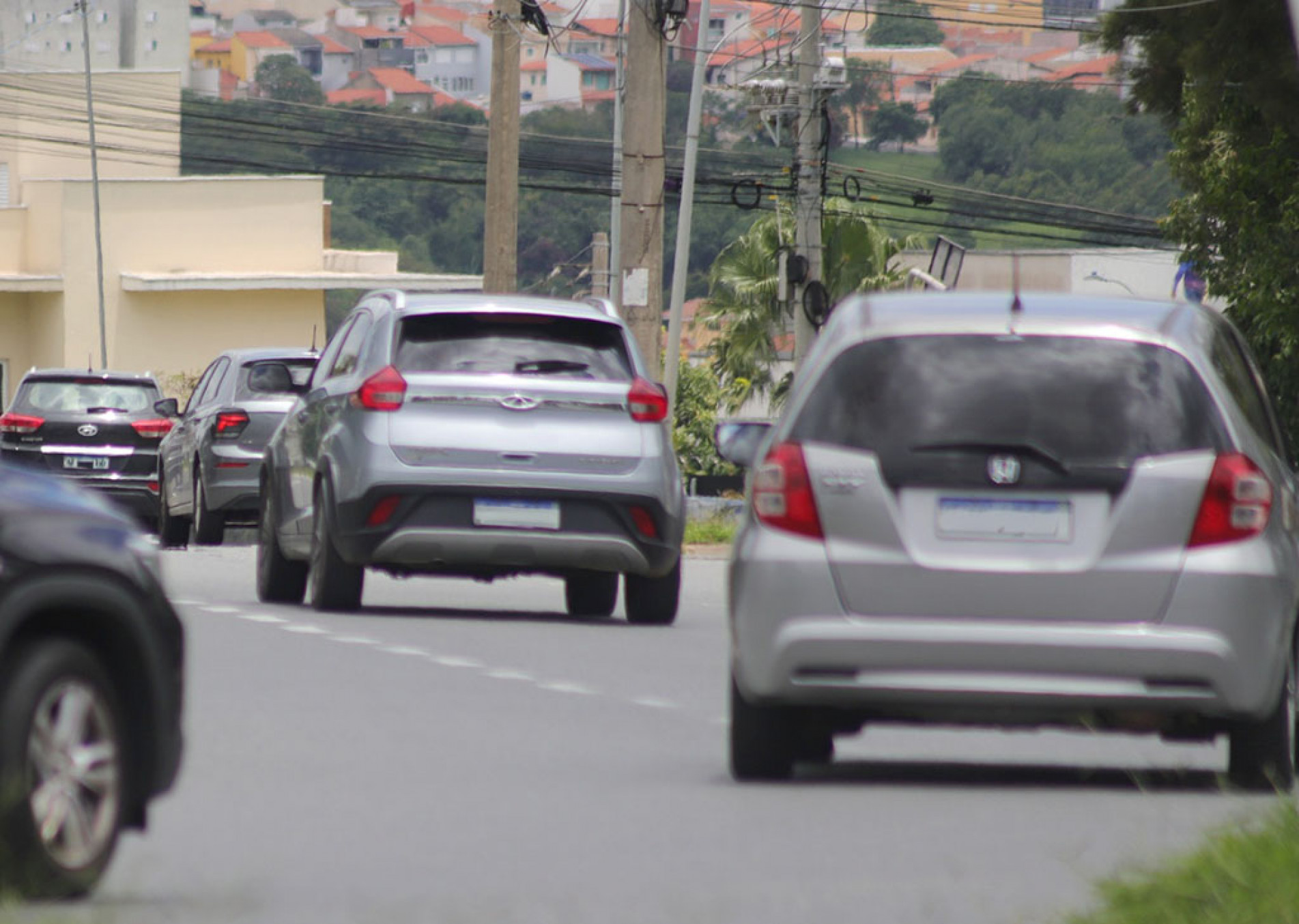 Levantamento revela mudança e aponta o cinza, que passou o branco, que reinava desde 2021
