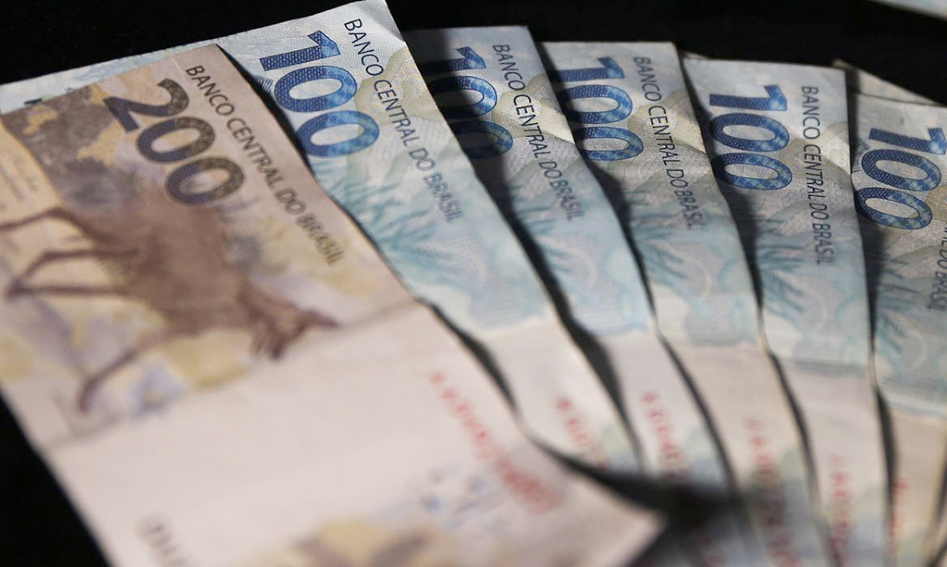  Mais de 49,6 milhões de pessoas ainda podem sacar o dinheiro
