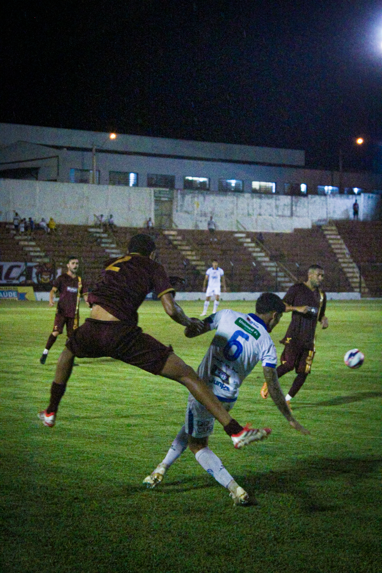 A equipe comandada pelo técnico Wilson Júnior perdeu do Sertãozinho por 1 a 0