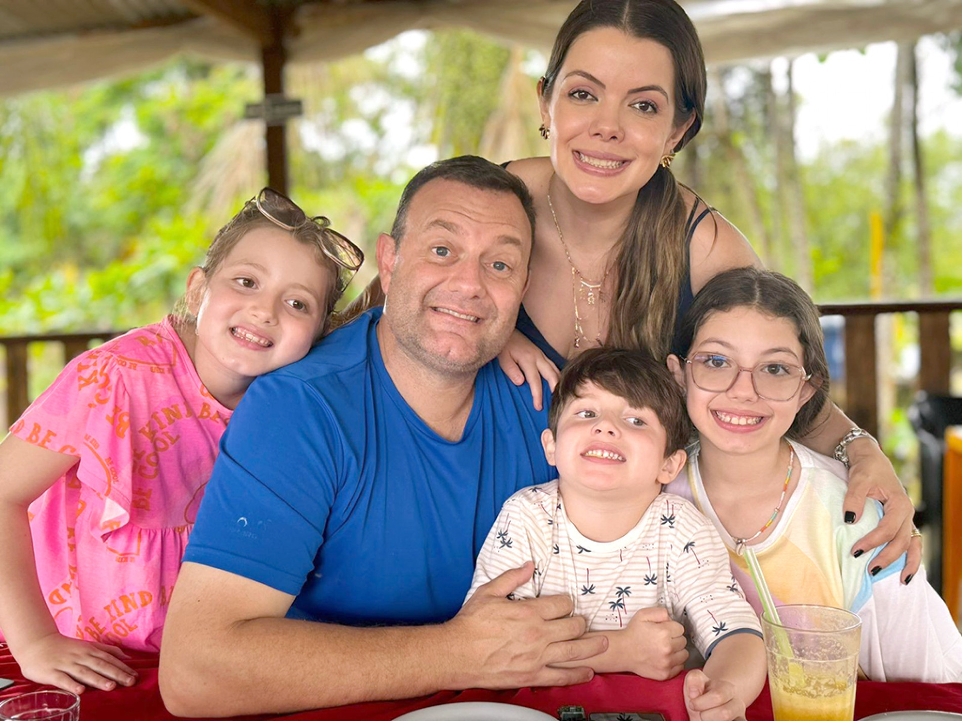 Família denuncia desvio de doações destinadas ao tratamento de Arthur, diagnosticado com Distrofia de Duchenne
