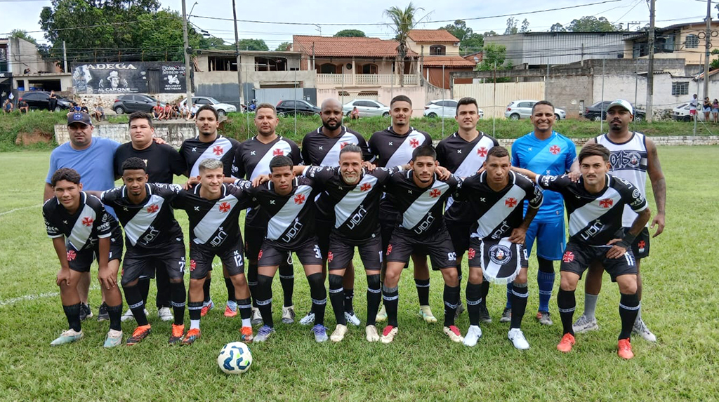 Vasco de Votorantim enfrenta o Real Sorocaba, às 10h, no campo do Barcelona
