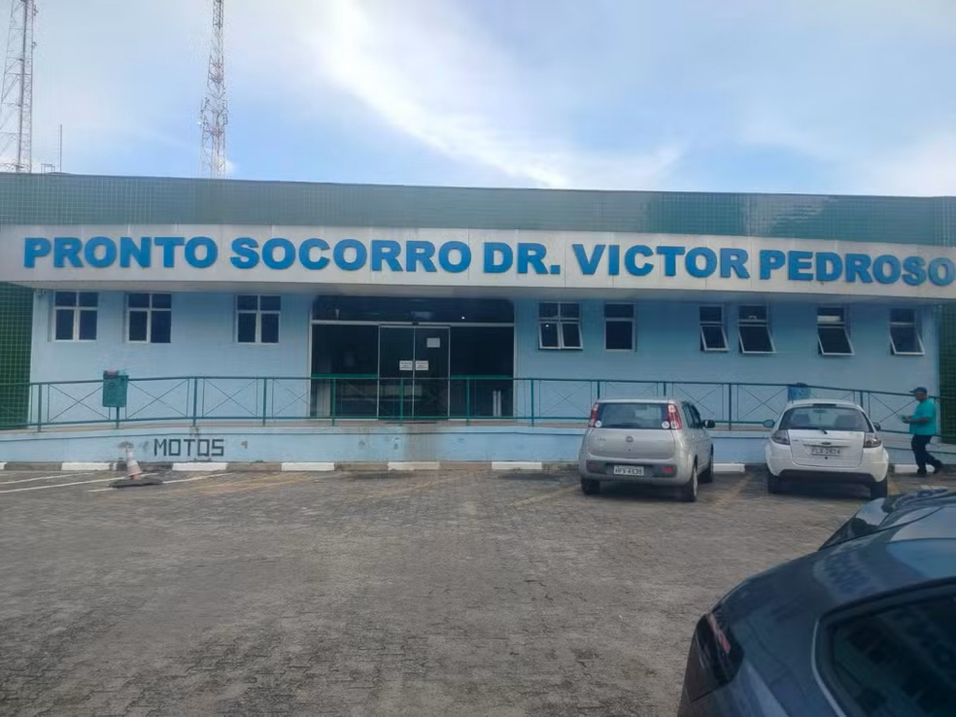 Homem é afastado depois de se passar por médico em Alumínio 