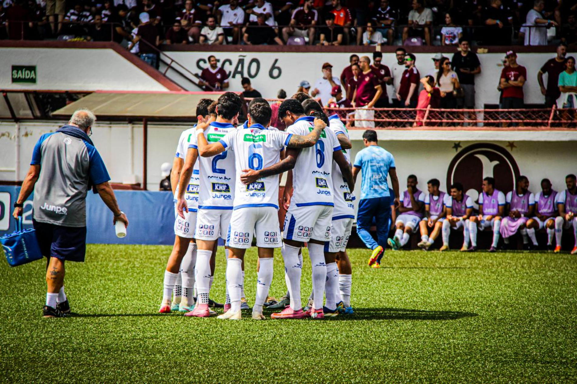 O resultado evitou o rebaixamento matemático nesta rodada, mas manteve o time sorocabano em situação crítica na tabela