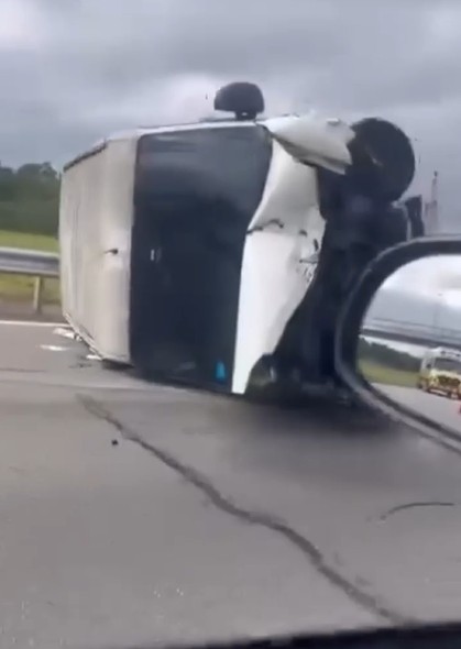 A ocorrência resultou em uma vítima leve, que recusou atendimento