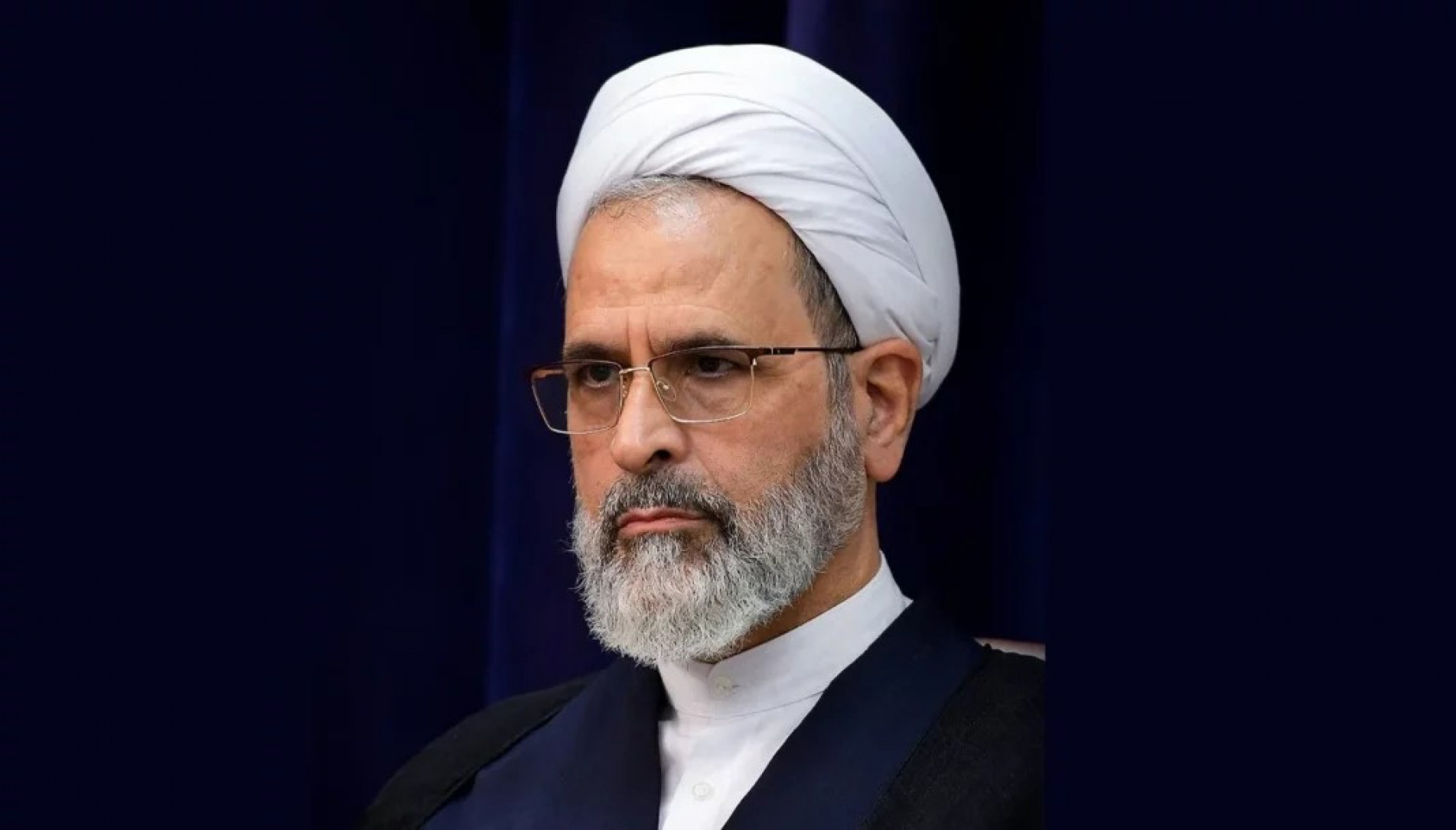 Arafi foi escolhido para liderar o país ao lado do presidente, Masoud Pezeshkian, e do chefe do judiciário, Gholam Hossein Mohseni Ejehei. 