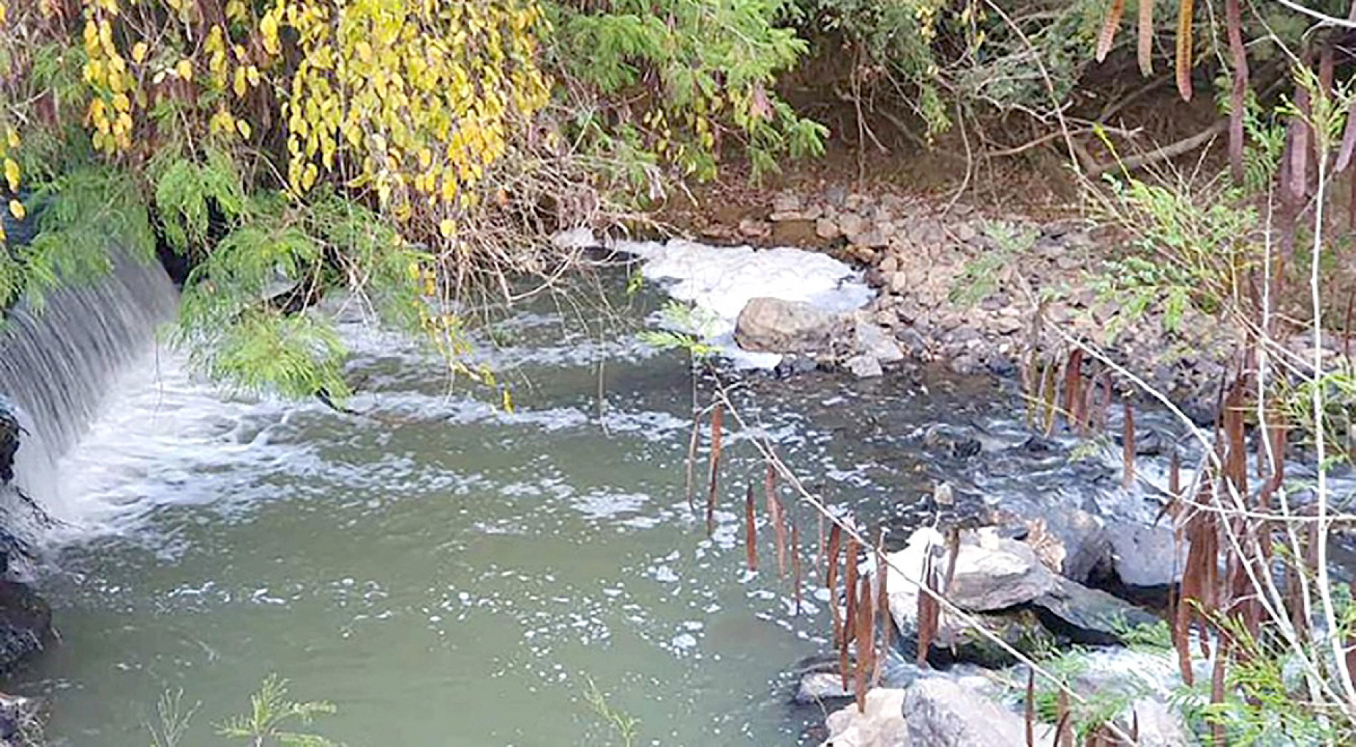 Ação civil pública apura irregularidades no lançamento de efluentes no rio em Salto de Pirapora 