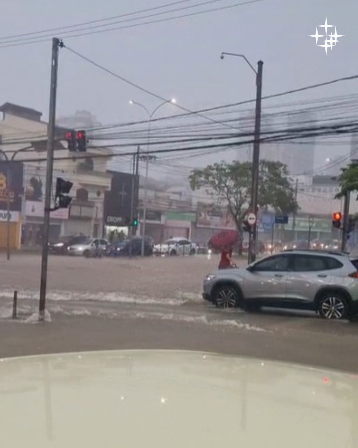 Cidade registra mais de 100 milímetros em 24 horas e aparece entre os maiores acumulados de chuva em São Paulo neste sábado (7)