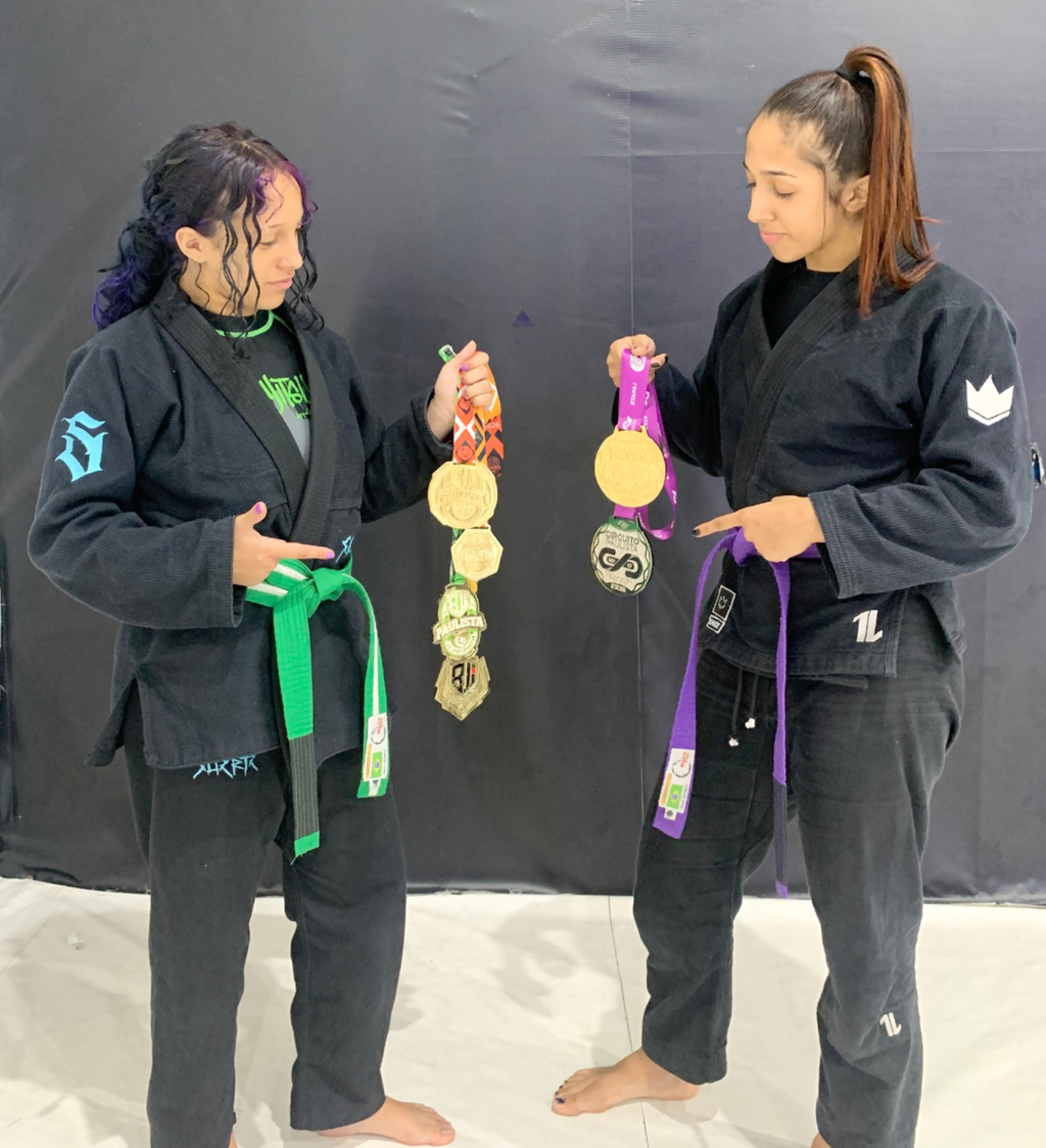 Sofhia e Izabela Nardini treinam juntas em uma academia de Sorocaba e colecionam conquistas