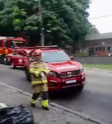 Explosão deixa oito feridos no Rio de Janeiro 