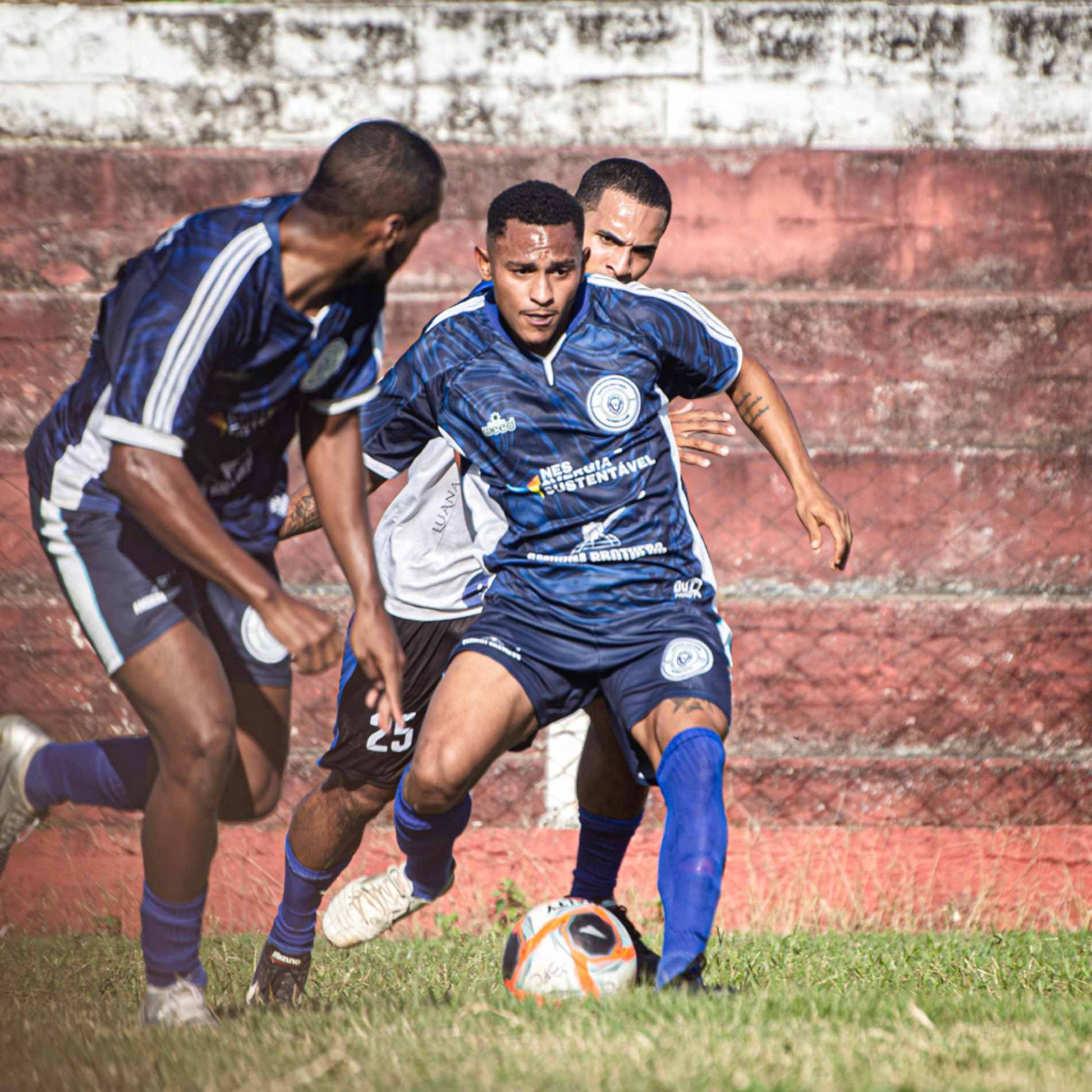 Amorim Brothers derrotou o Novo Mundo: 2 a 1
