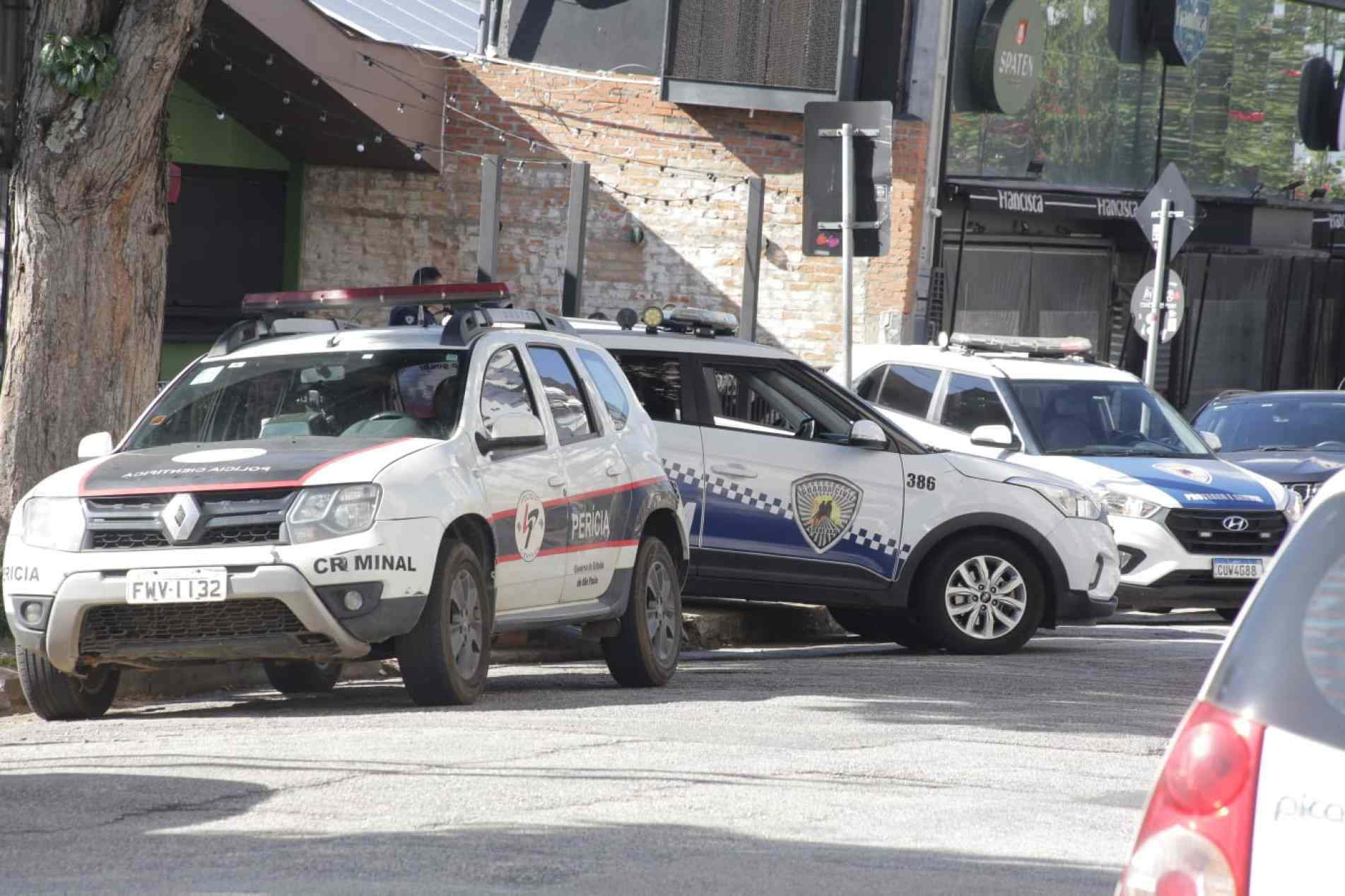 O local foi isolado para realização de perícia, a pedido da Polícia Civil