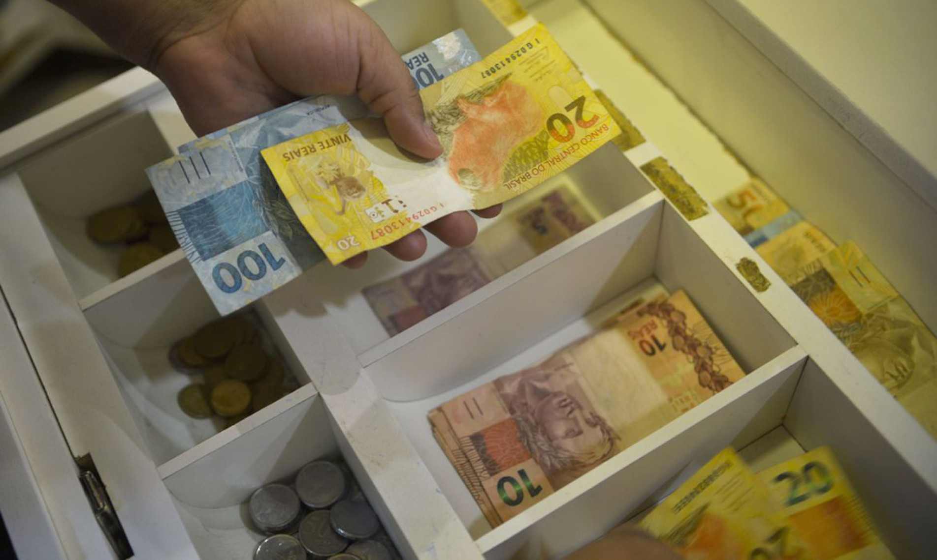 Total foi de R$ 222 bilhões
