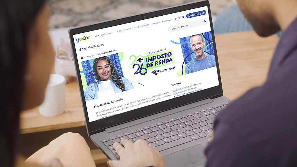 Declaração do Imposto de Renda ainda gera dúvidas entre contribuintes, que buscam orientação para evitar erros
