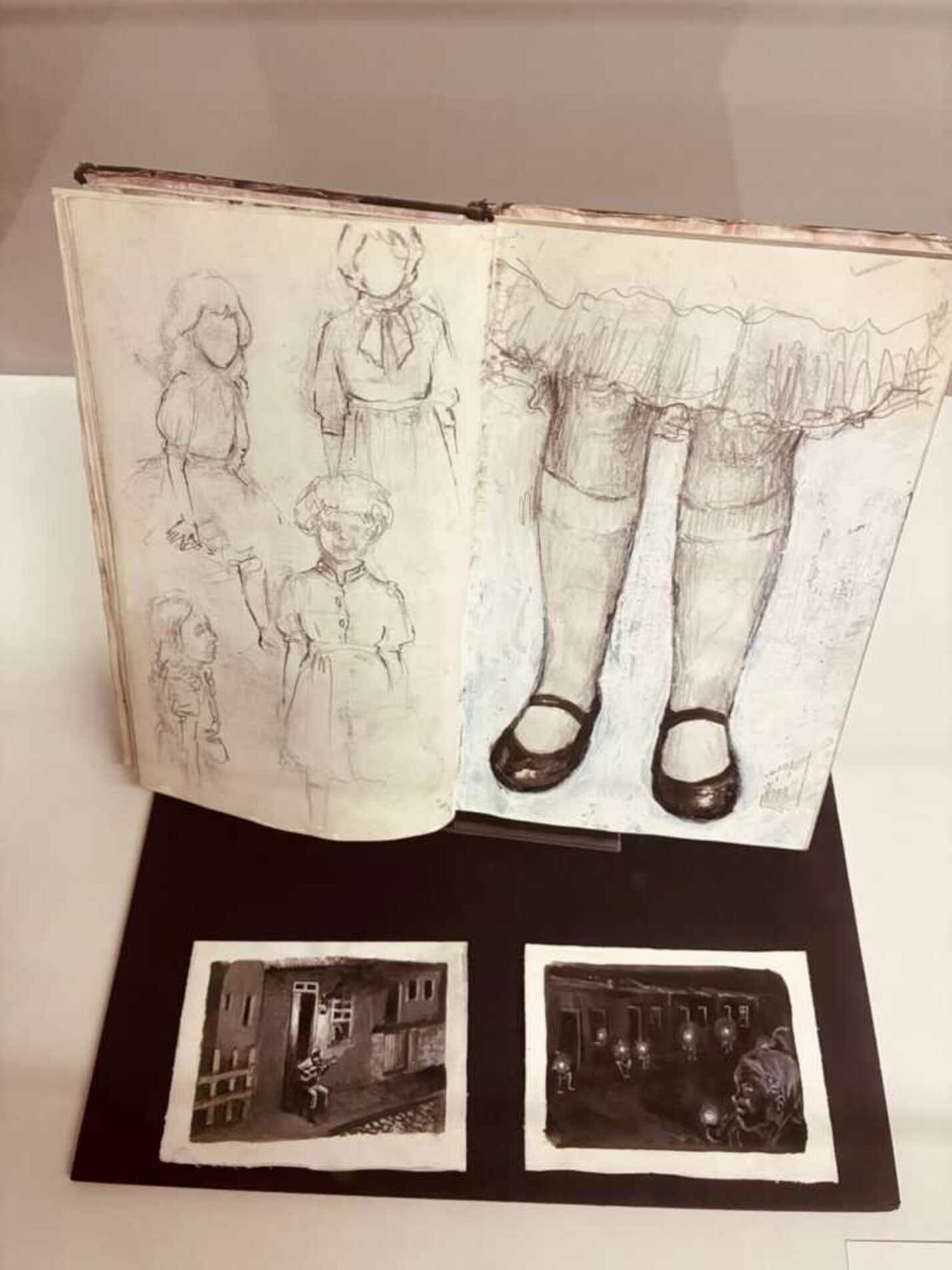 Estão exibidos no salão do MHS trabalhos de mulheres que realizam pesquisas em Sorocaba e que já receberam o Prêmio de Artes Visuais 