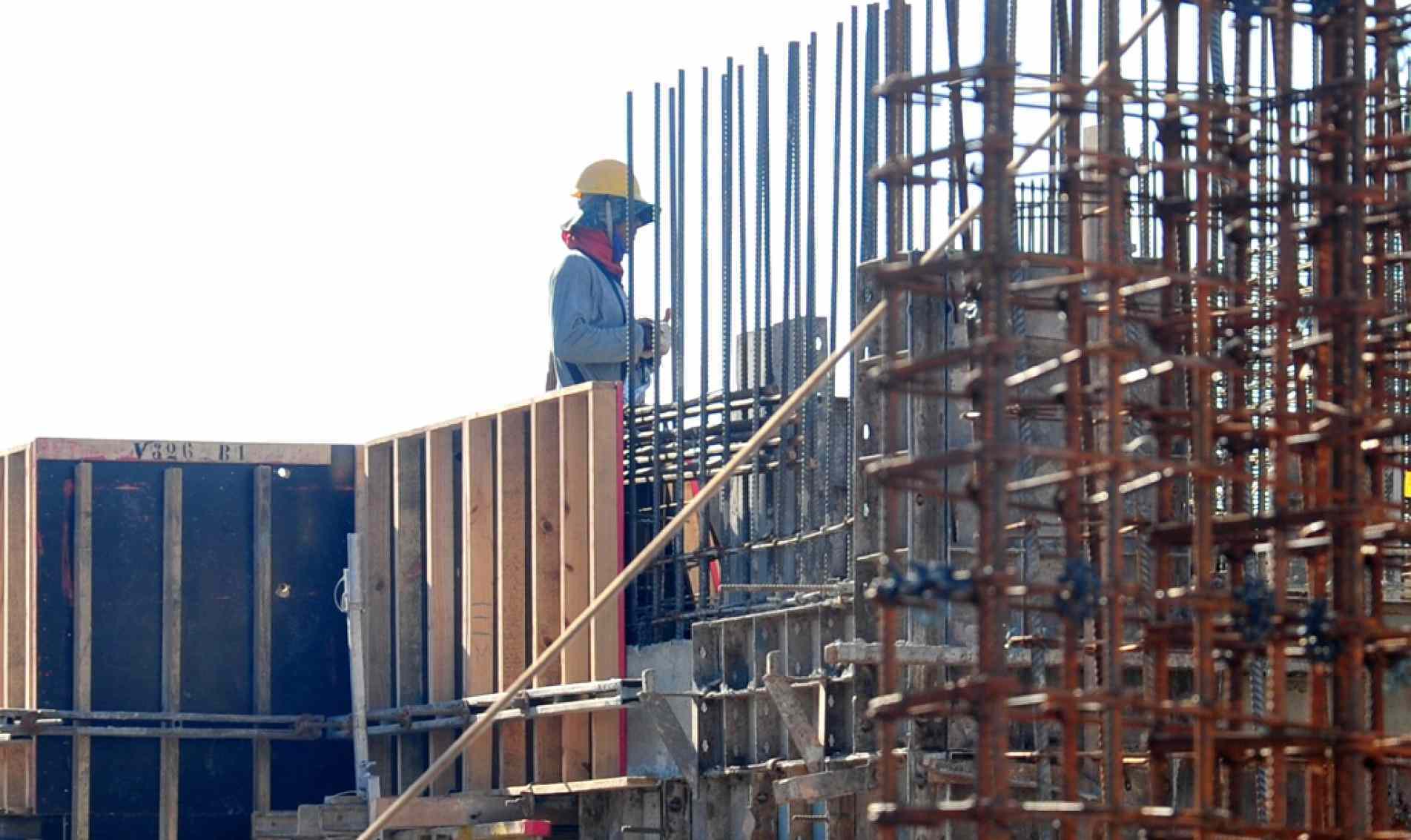 Segmentos de construção e saúde tiveram demissões
