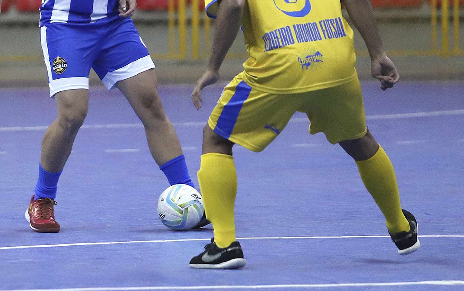 Bola rola a partir de amanhã com equipes das categorias principal, veterano e feminino