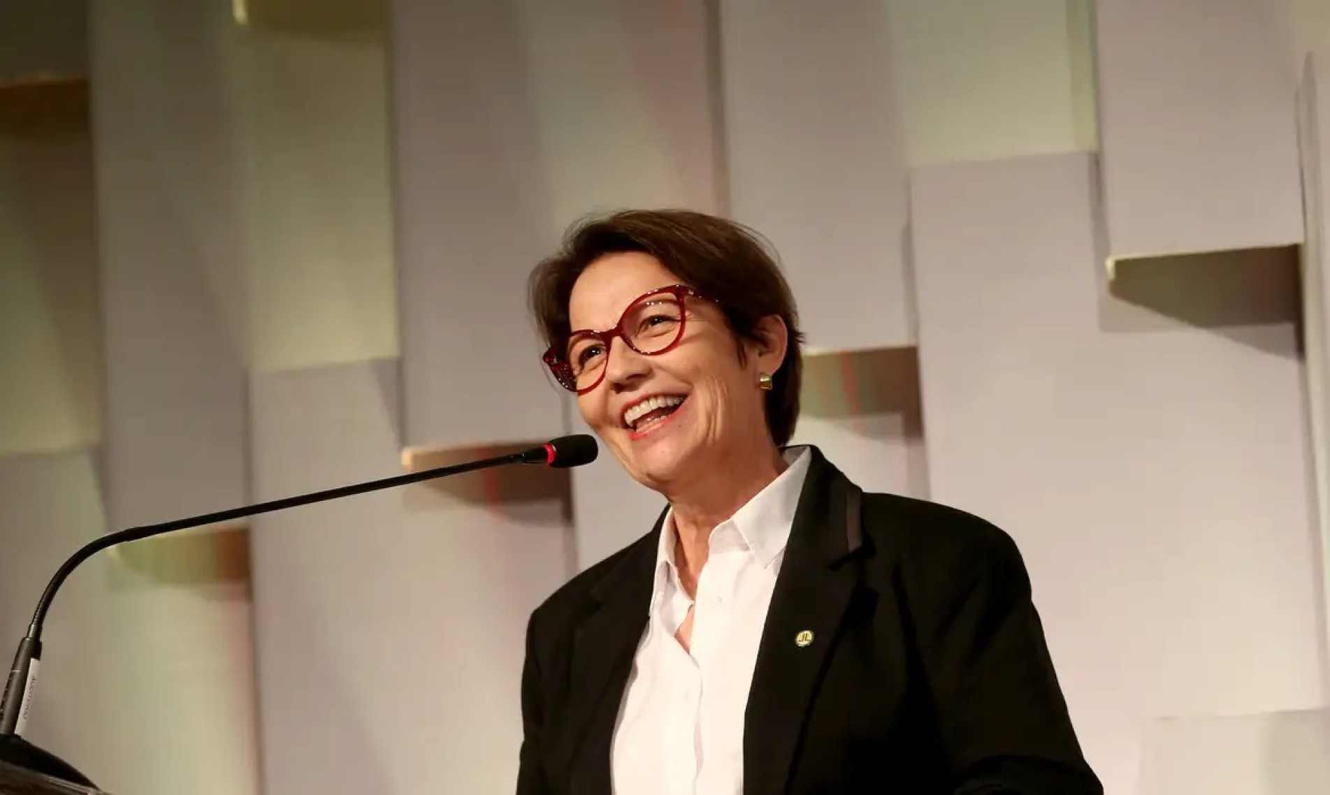 Tereza Cristina também mencionou que acredita que Flávio Bolsonaro é o candidato com mais chances de enfrentar o presidente Luiz Inácio Lula da Silva (PT) no pleito