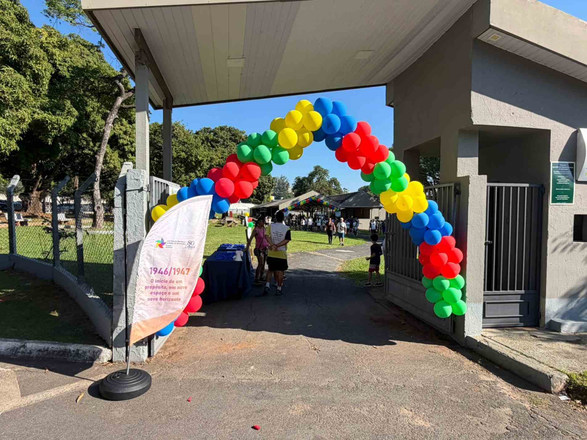 Caminhada faz parte dos eventos de comemoração dos 80 anos do Lar Escola Monteiro Lobato 