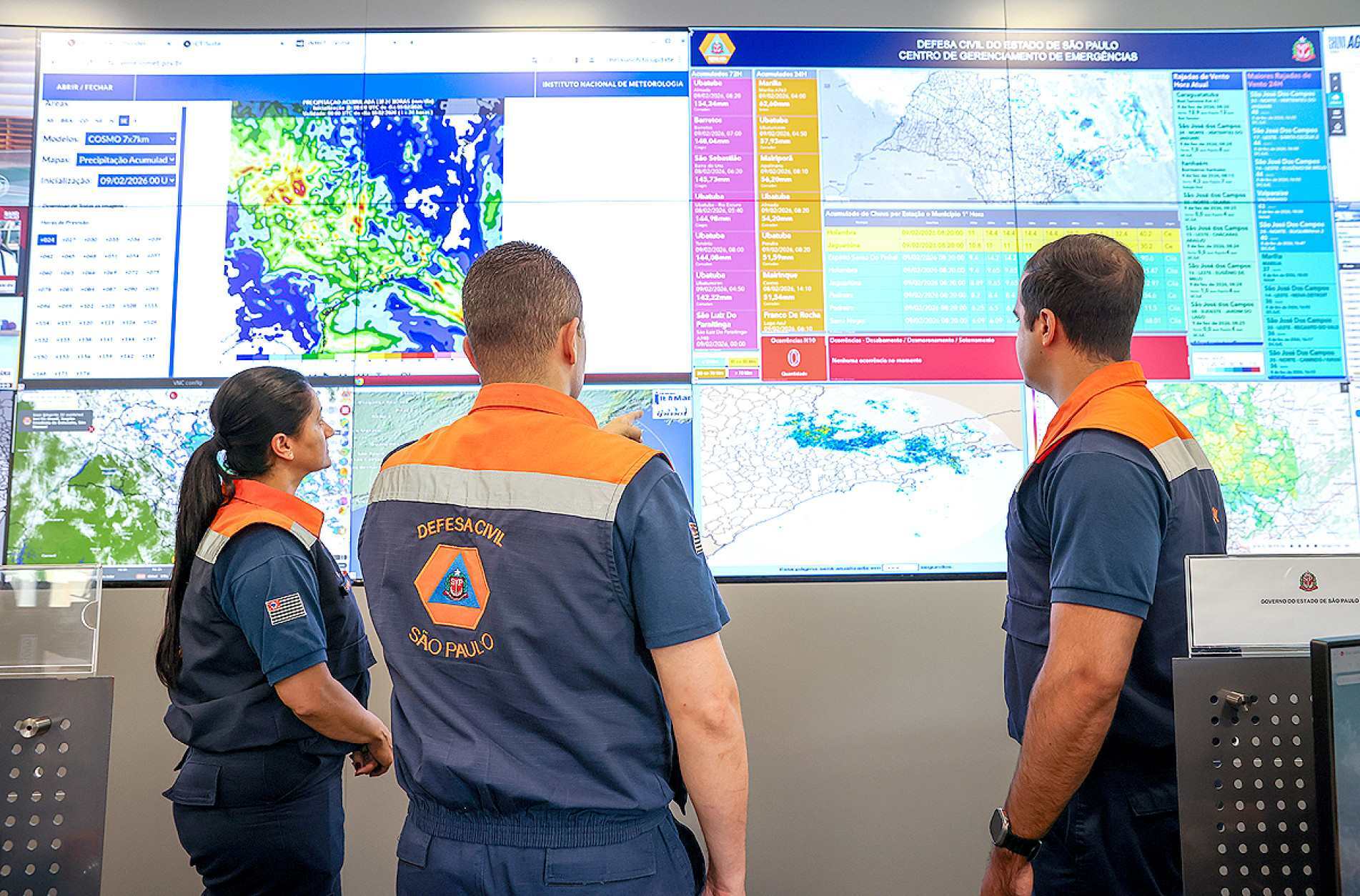 Intervenções em Guareí e Sarapuí 
incluem implantação de travessias e buscam melhorar acesso e escoamento de água