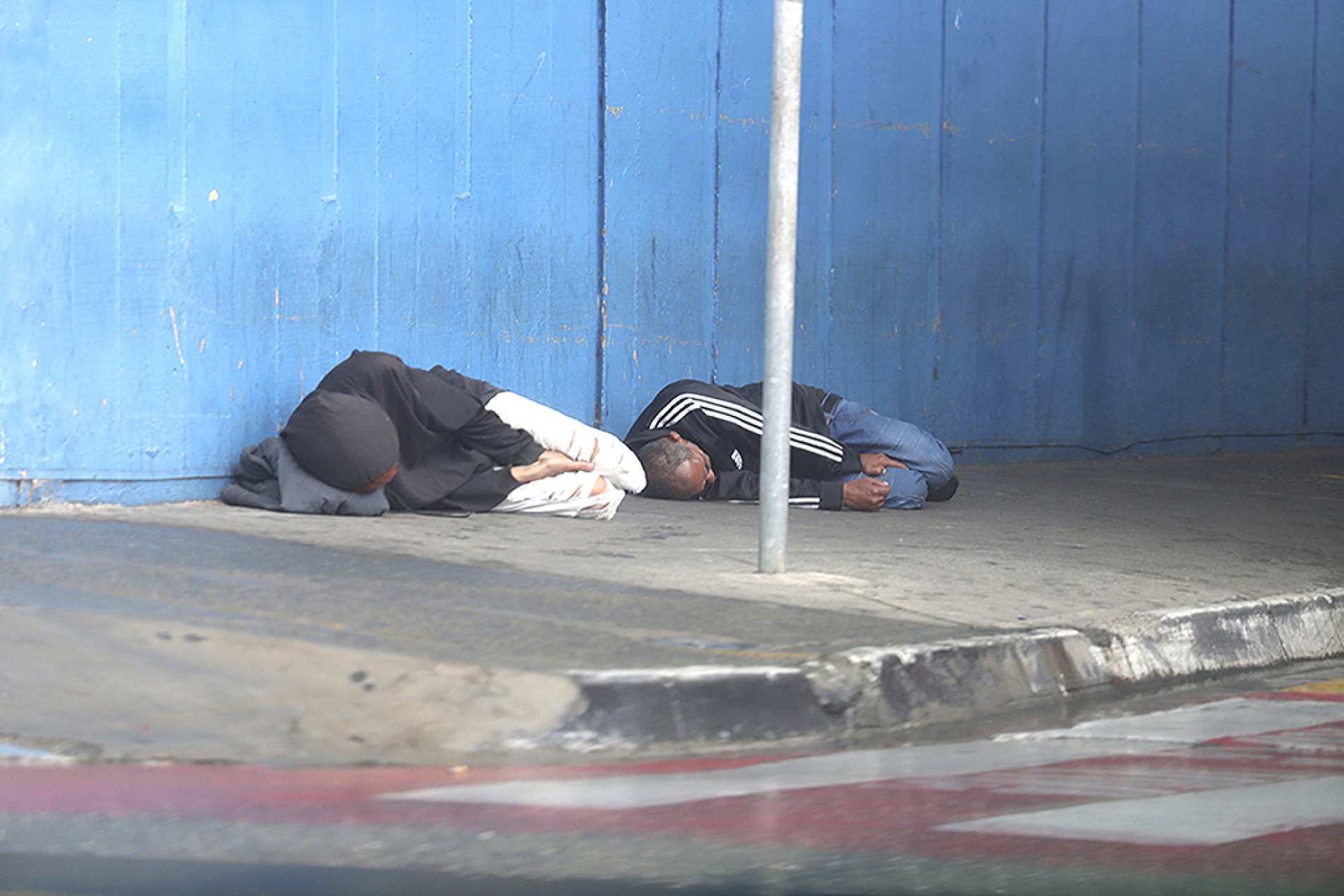 Projeto de Decreto Legislativo nº 188/2025 argumenta que a medida vigente pode configurar uma forma de internação compulsória sem o cumprimento de exigências legai
