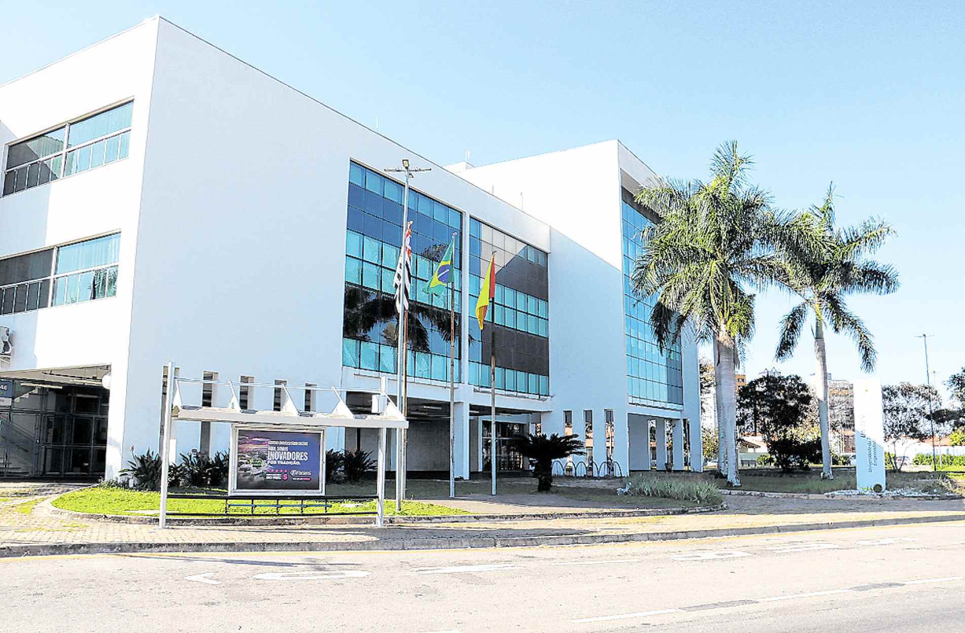 Aulas serão realizadas na sede da Uniten, na Vila Barão, 
com convocação dos selecionados por canais digitais
