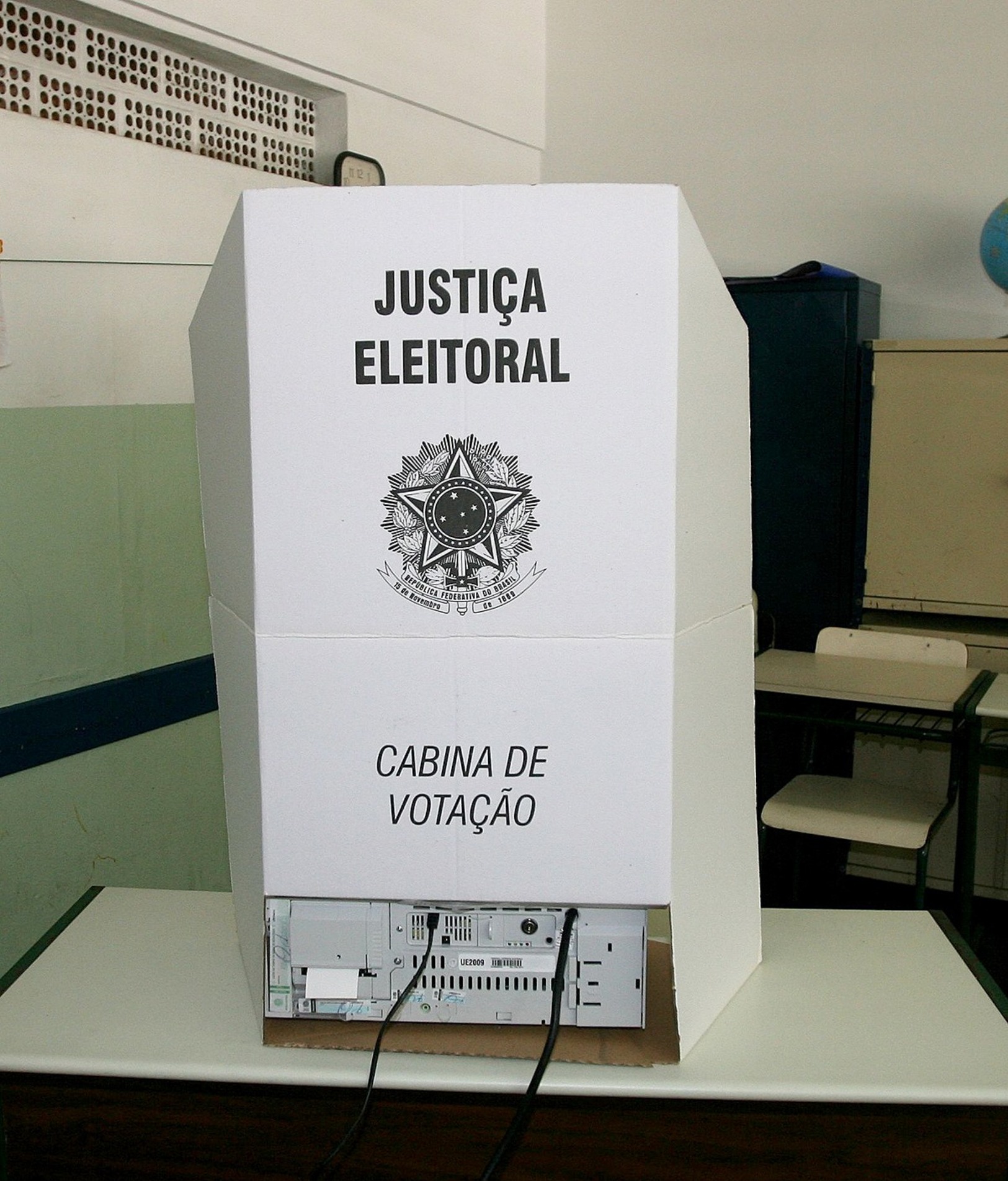 Eleições gerais serão realizadas em outubro
