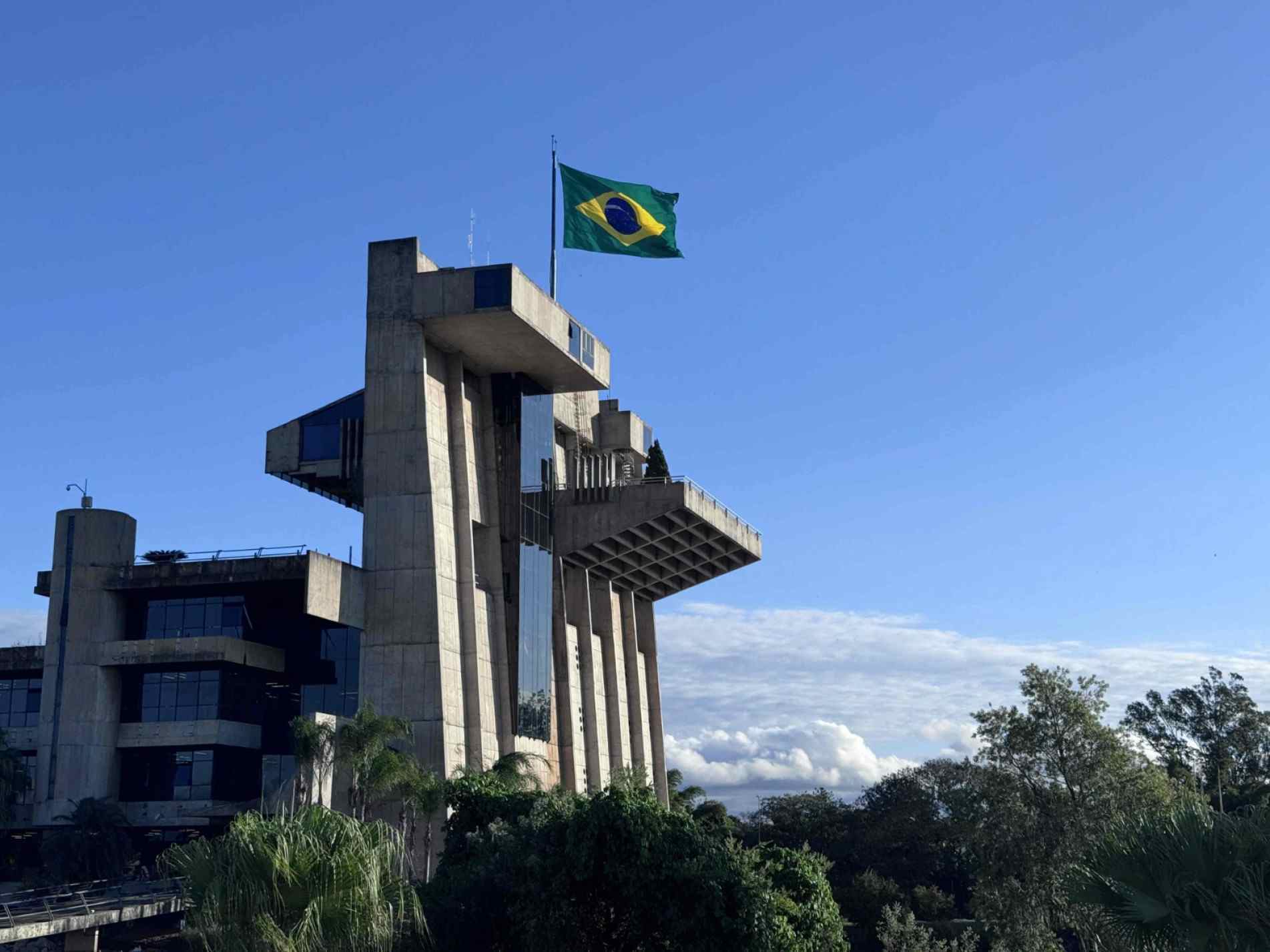 Mudanças na Secom e no Gabinete Central foram anunciadas no Jornal do Município desta segunda-feira (6) 