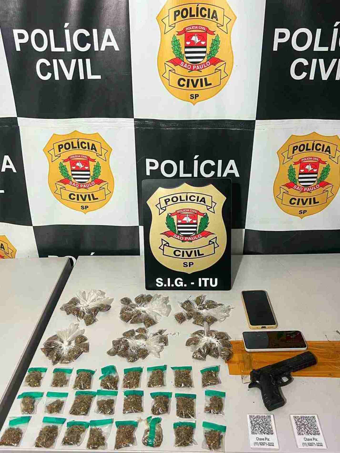 Foi encontrado 23 porções de maconha do tipo 