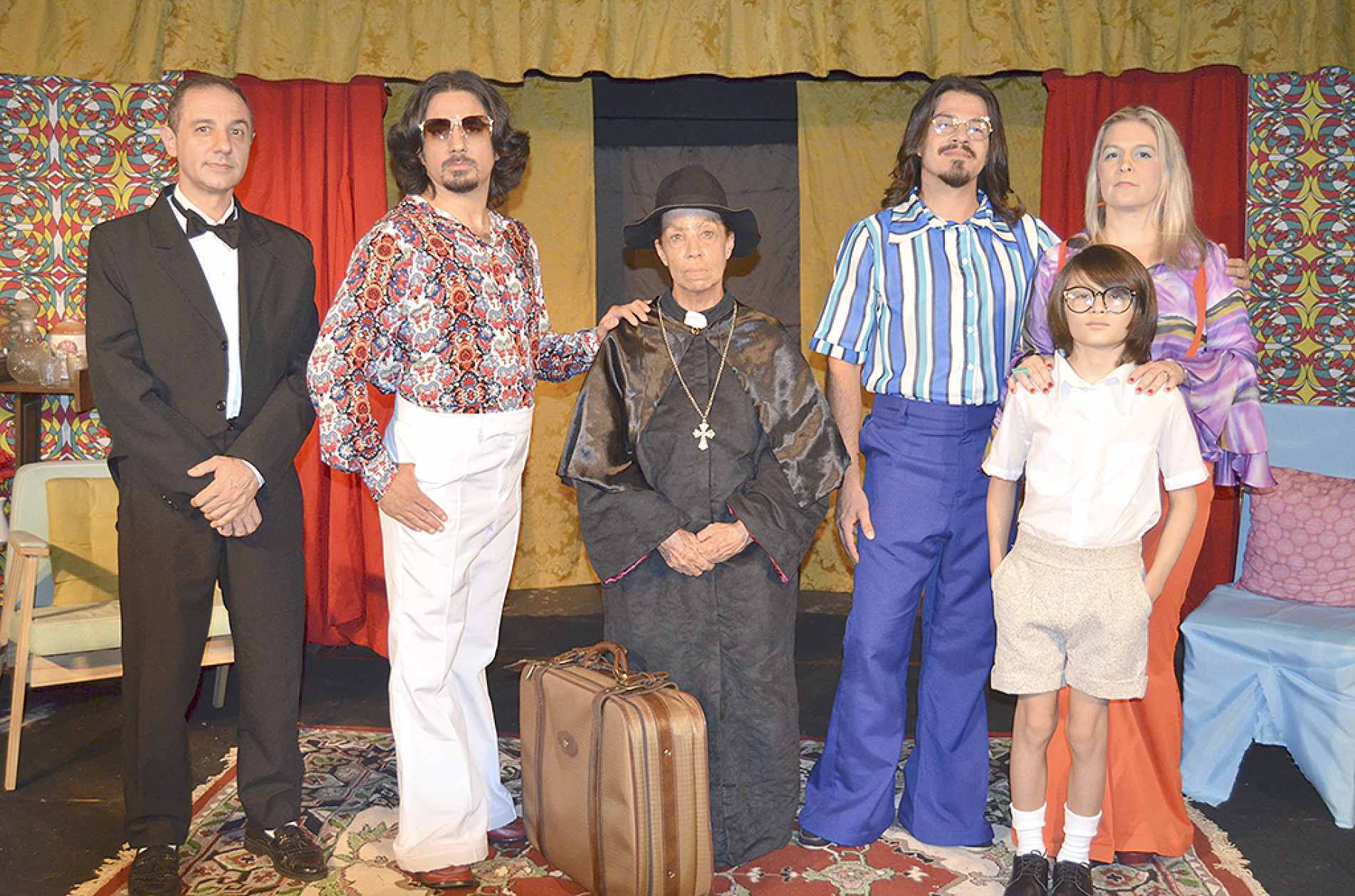 Montagem mistura números tradicionais do circo com linguagem contemporânea
