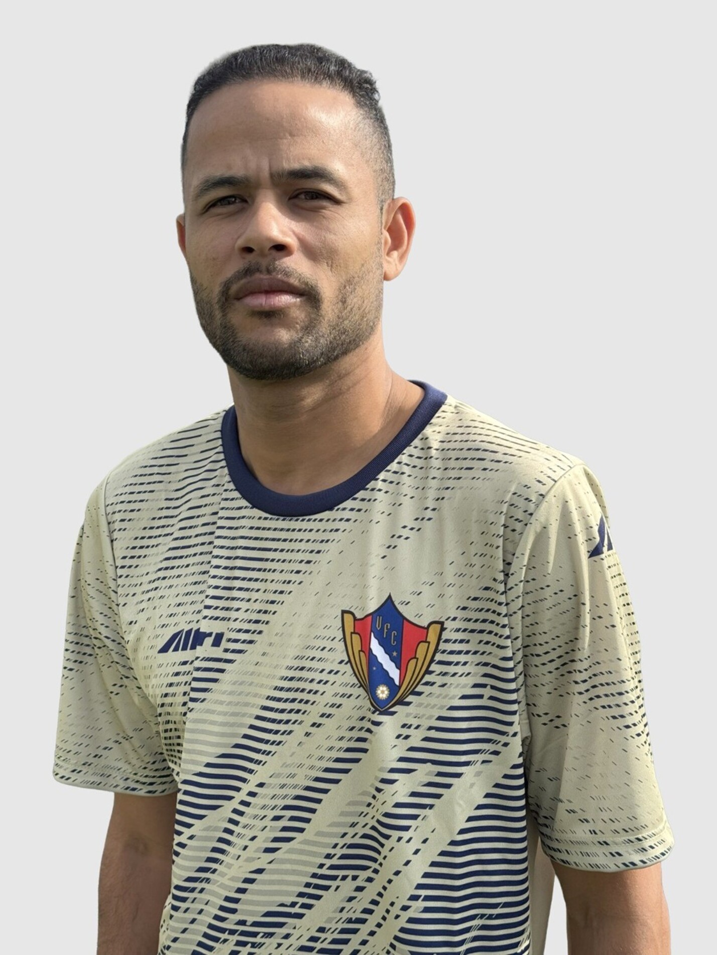 Ex-atacante de Santos, Flamengo e outros clubes é o principal nome da equipe
de Votorantim
