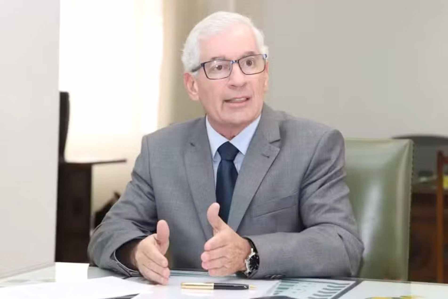 É o segundo mandato consecutivo como procurador-geral
