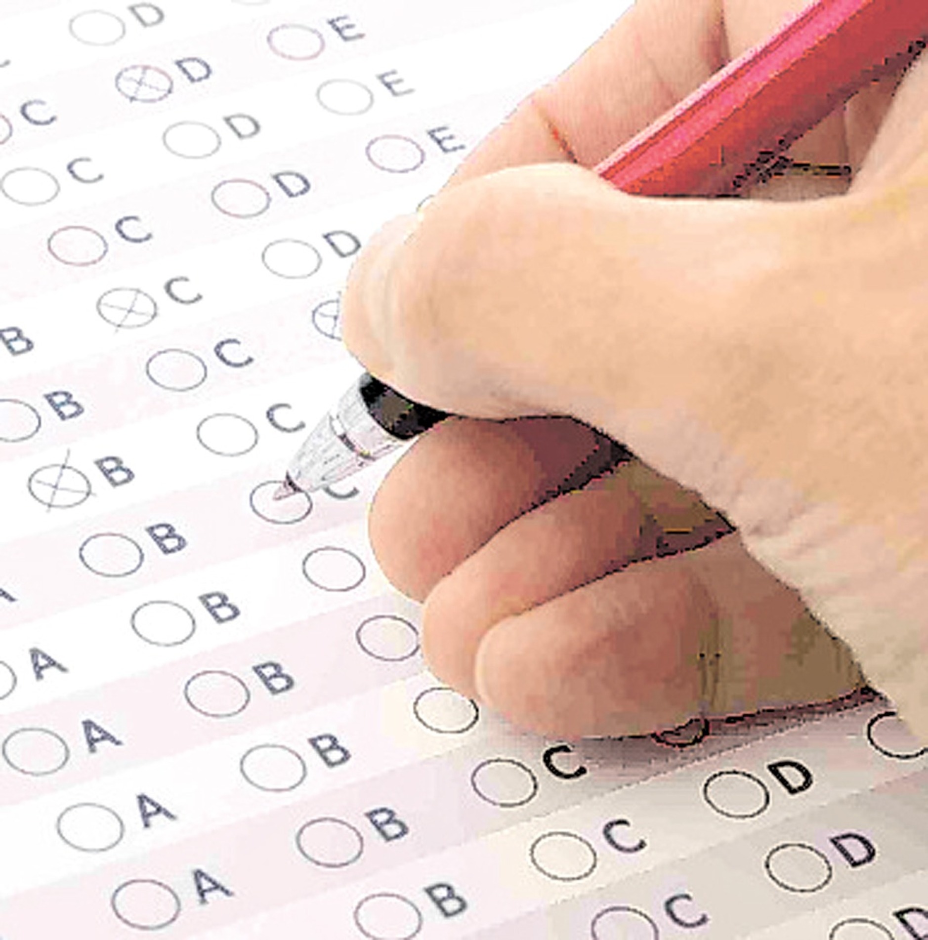  Entre as reclamações está a orientação incorreta para o preenchimento do gabarito