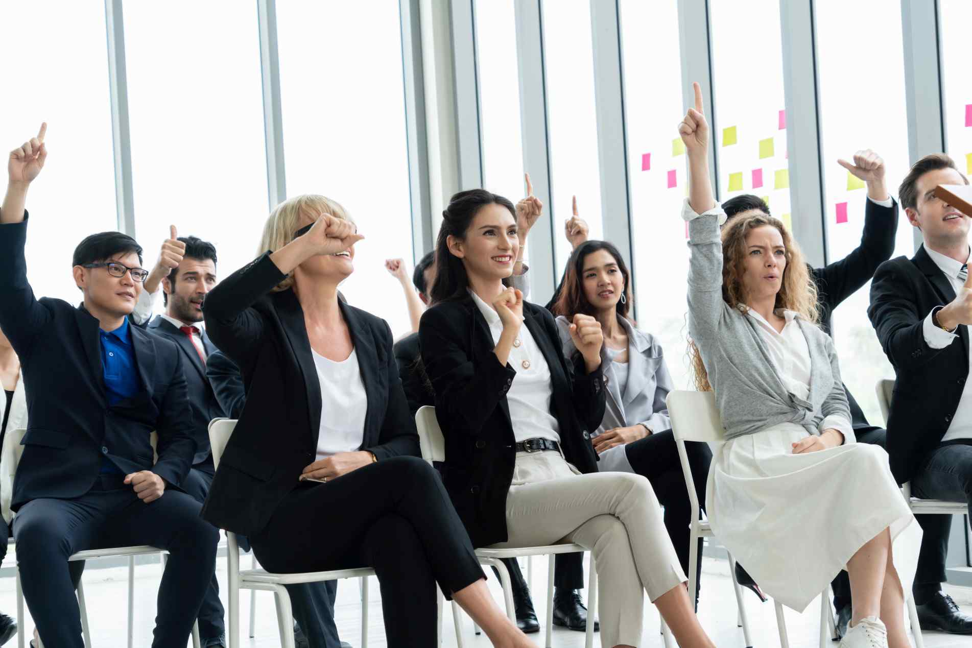 A formação também prevê a entrega de certificados às participantes
