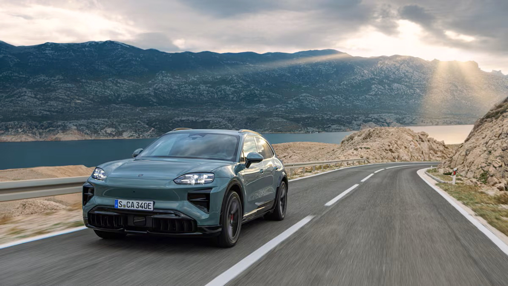 A 4ª geração, anunciada no fim de 2025, chega oficialmente 
no segundo semestre de
 2026 no Brasil
